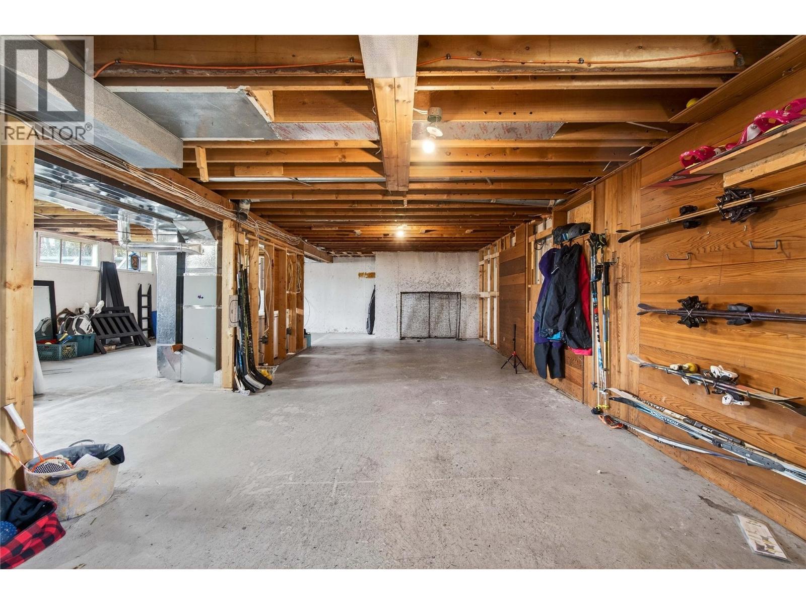 1040 Old Auto Road Se, Salmon Arm, British Columbia  V1E 2P5 - Photo 33 - 10380551