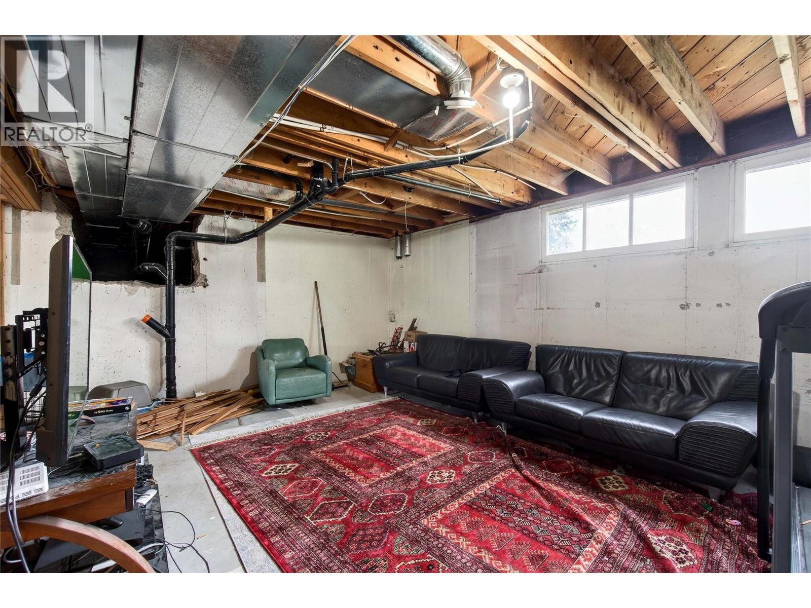 1040 Old Auto Road Se, Salmon Arm, British Columbia  V1E 2P5 - Photo 37 - 10380551