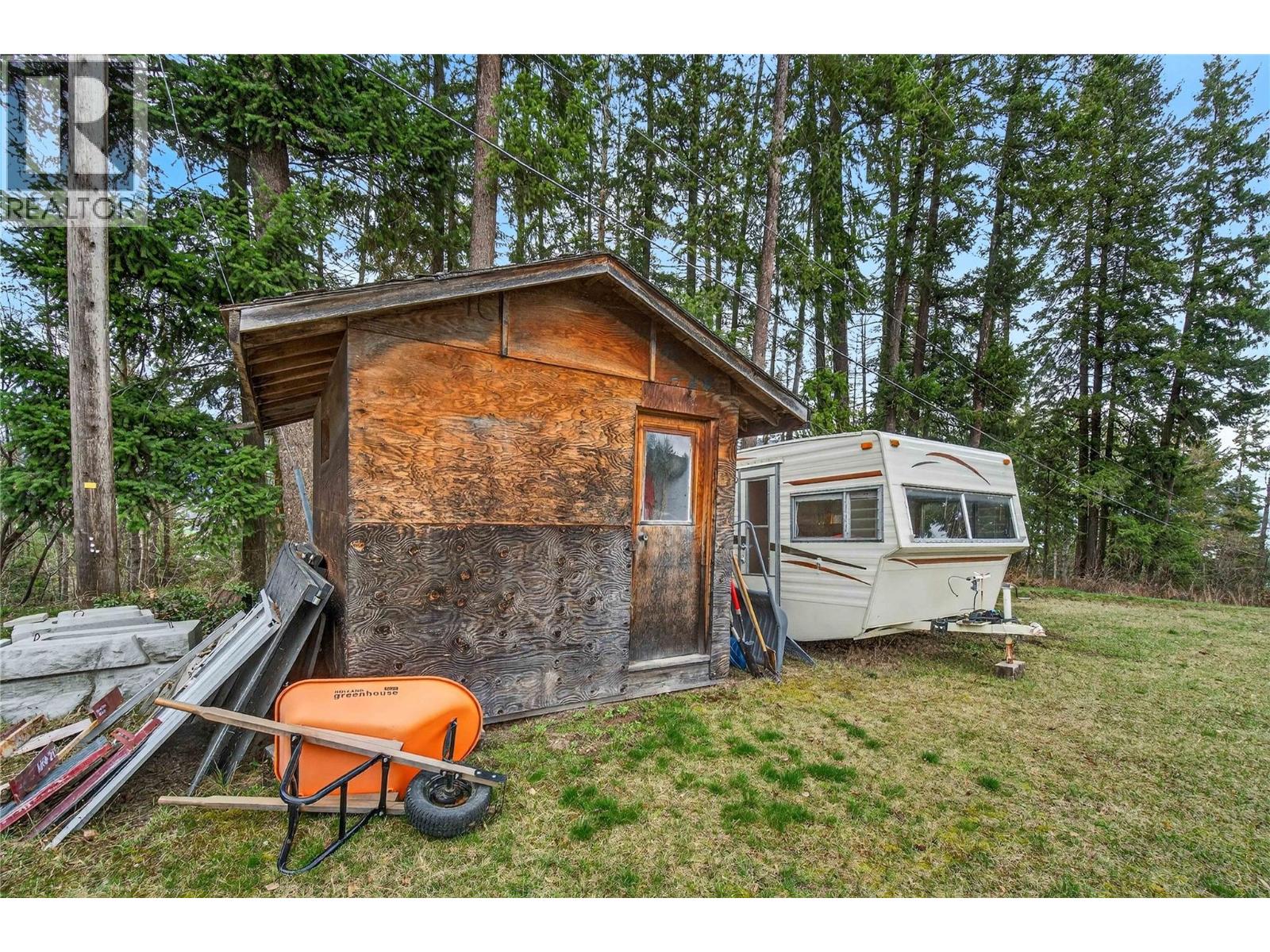 1040 Old Auto Road Se, Salmon Arm, British Columbia  V1E 2P5 - Photo 56 - 10380551