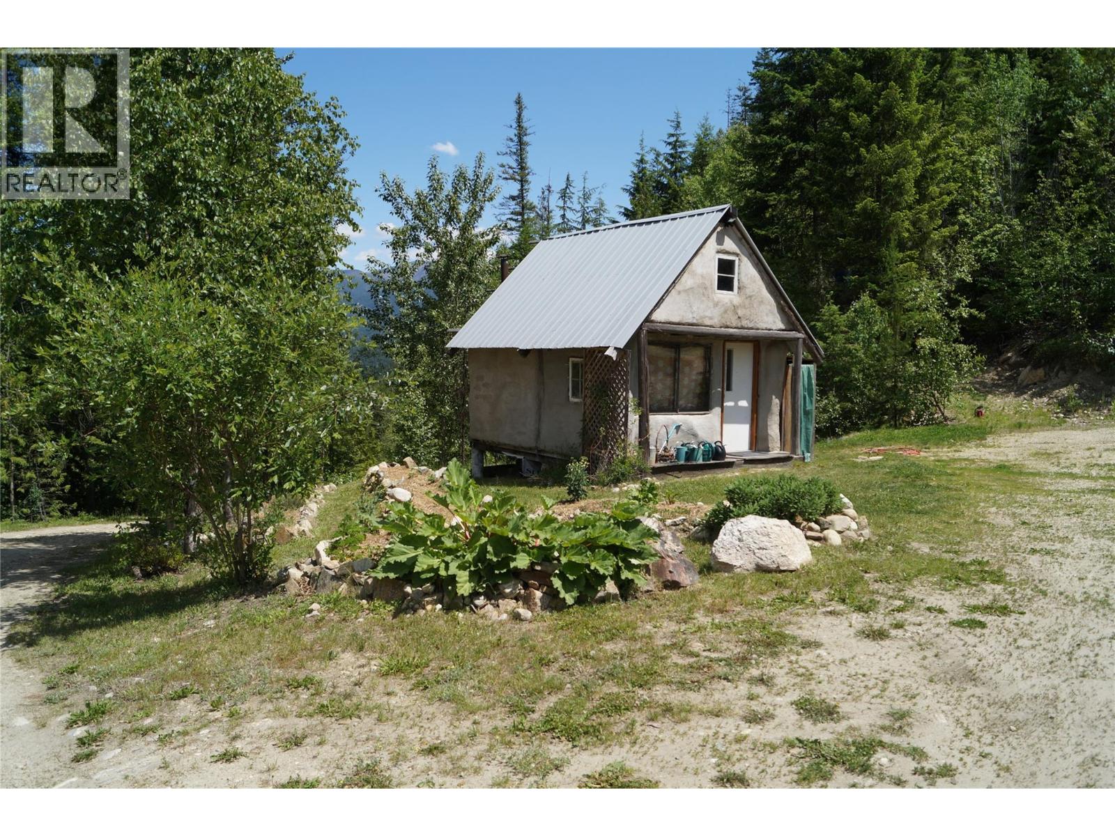 4650 6 Highway, Winlaw, British Columbia  V0G 2J0 - Photo 12 - 10379117