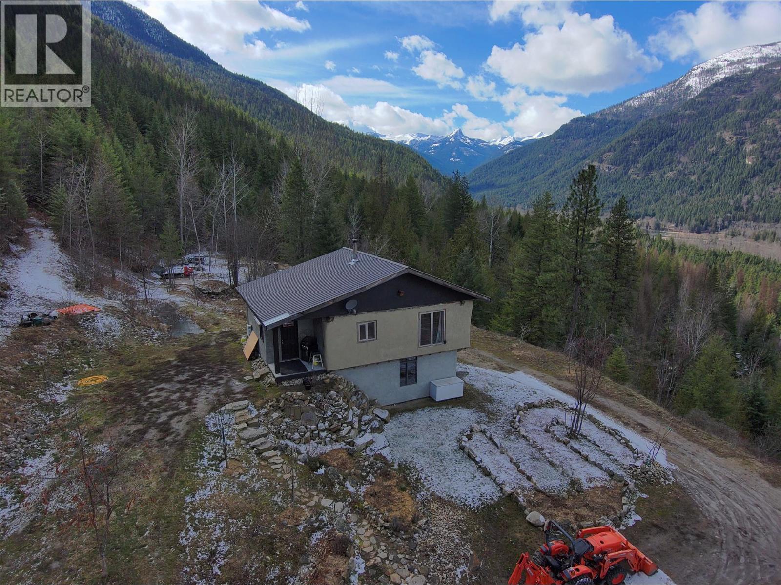 4650 6 Highway, Winlaw, British Columbia  V0G 2J0 - Photo 18 - 10379117