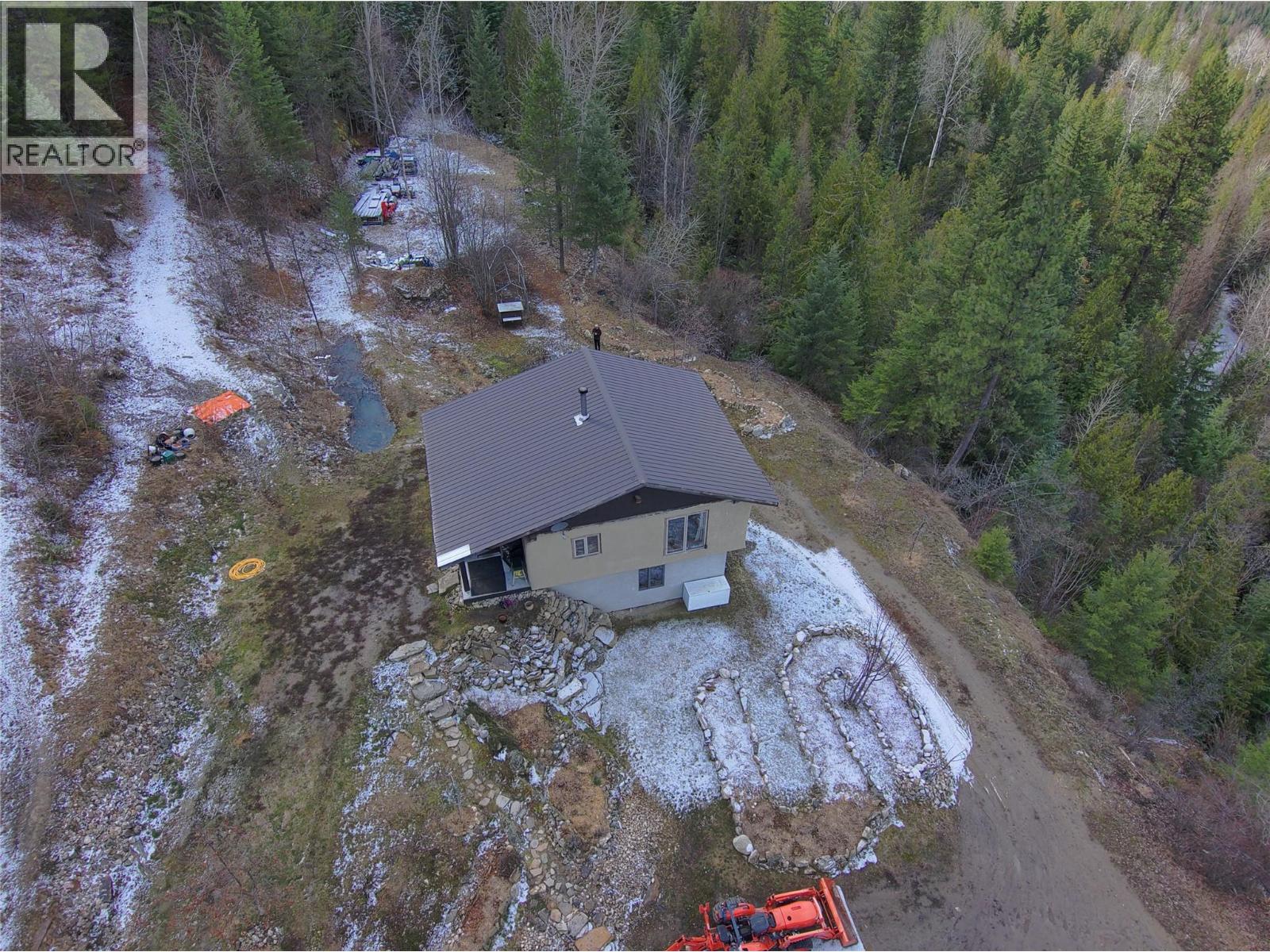 4650 6 Highway, Winlaw, British Columbia  V0G 2J0 - Photo 19 - 10379117