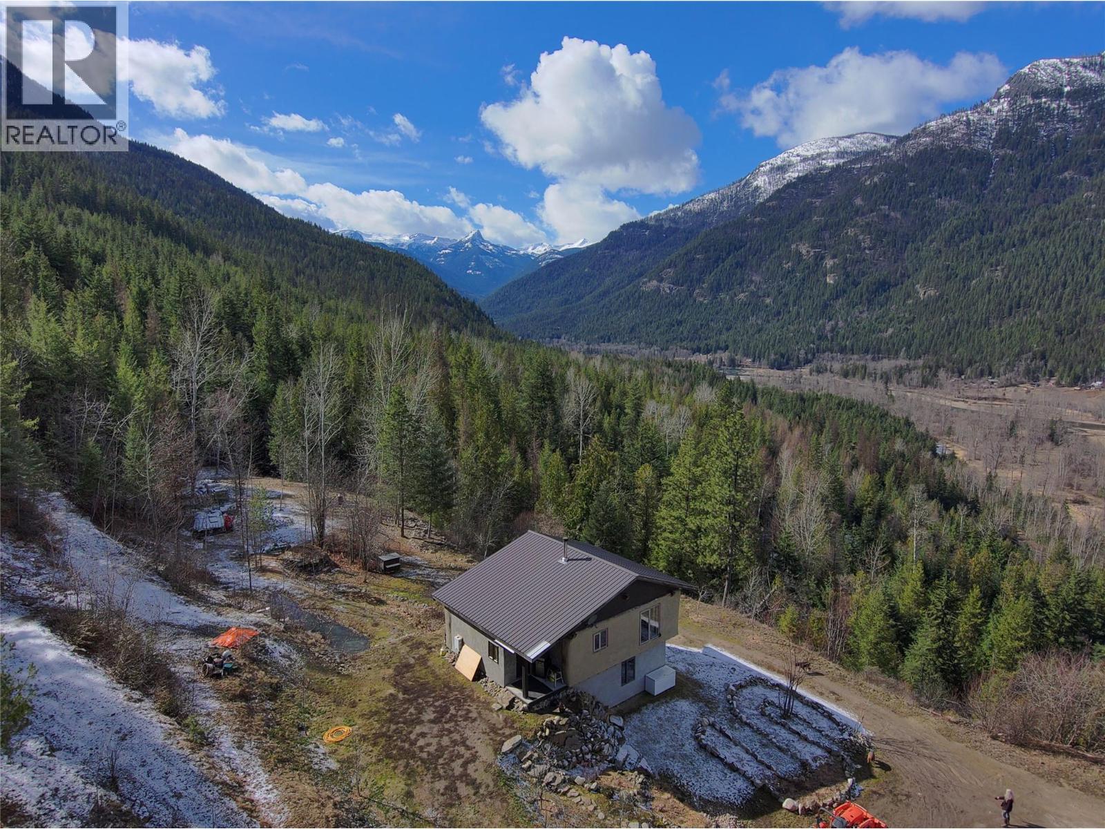 4650 6 Highway, Winlaw, British Columbia  V0G 2J0 - Photo 21 - 10379117