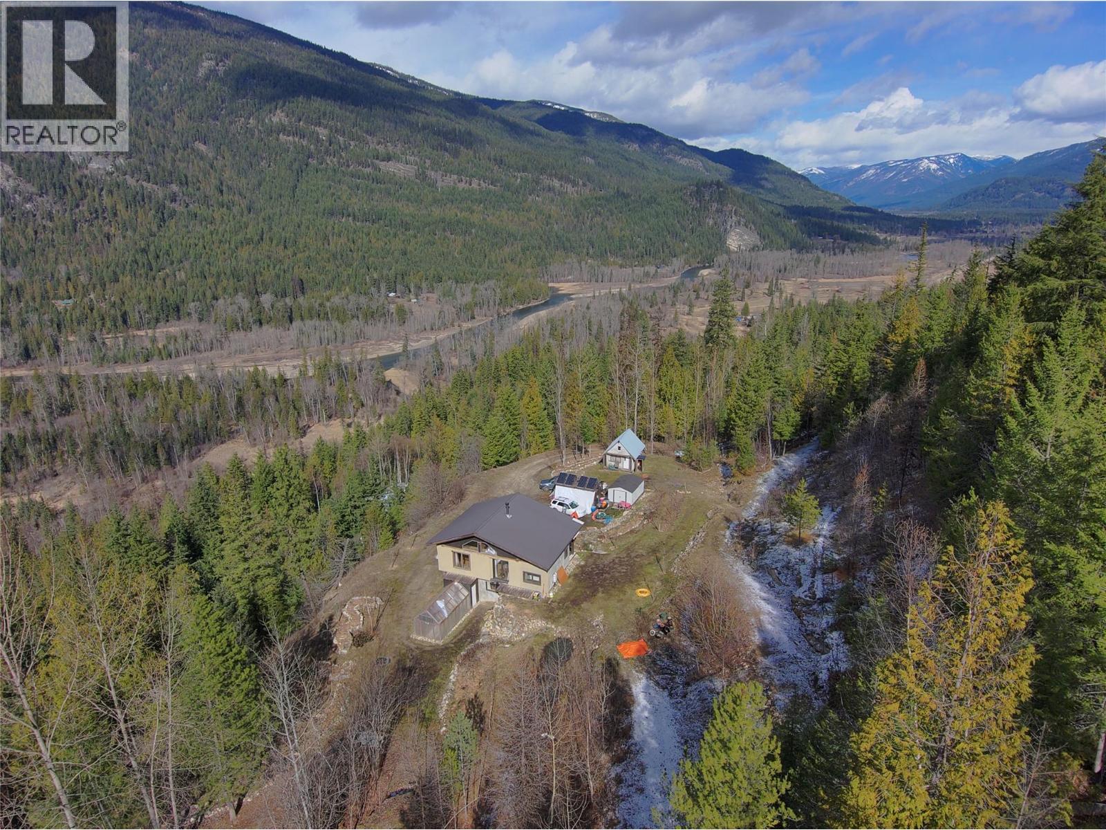 4650 6 Highway, Winlaw, British Columbia  V0G 2J0 - Photo 24 - 10379117