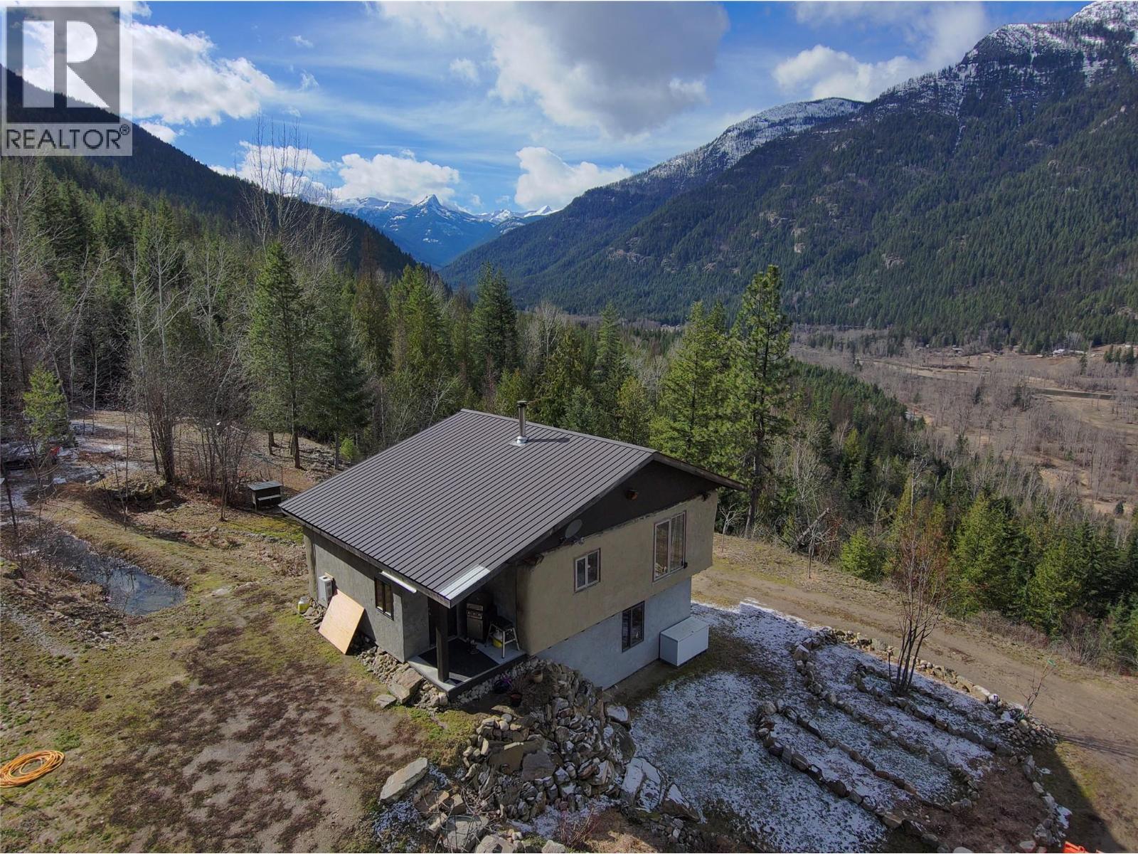 4650 6 Highway, Winlaw, British Columbia  V0G 2J0 - Photo 28 - 10379117