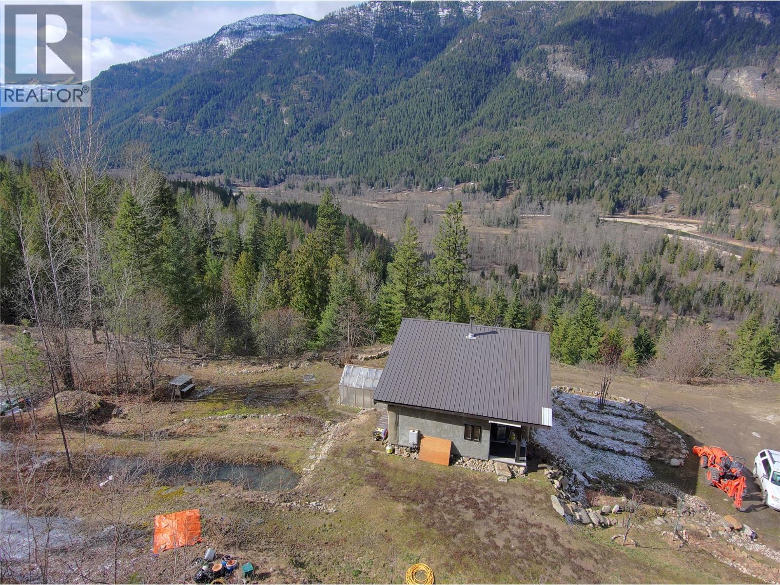 4650 6 Highway, Winlaw, British Columbia  V0G 2J0 - Photo 29 - 10379117