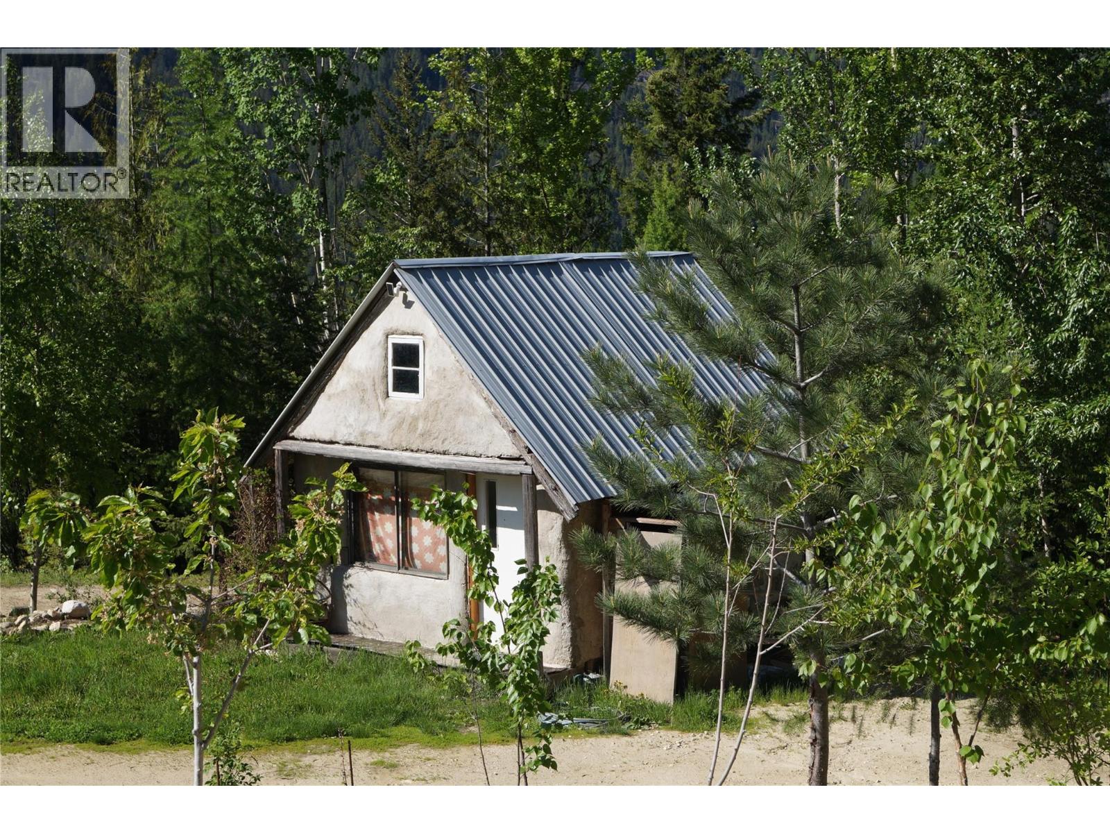 4650 6 Highway, Winlaw, British Columbia  V0G 2J0 - Photo 7 - 10379117