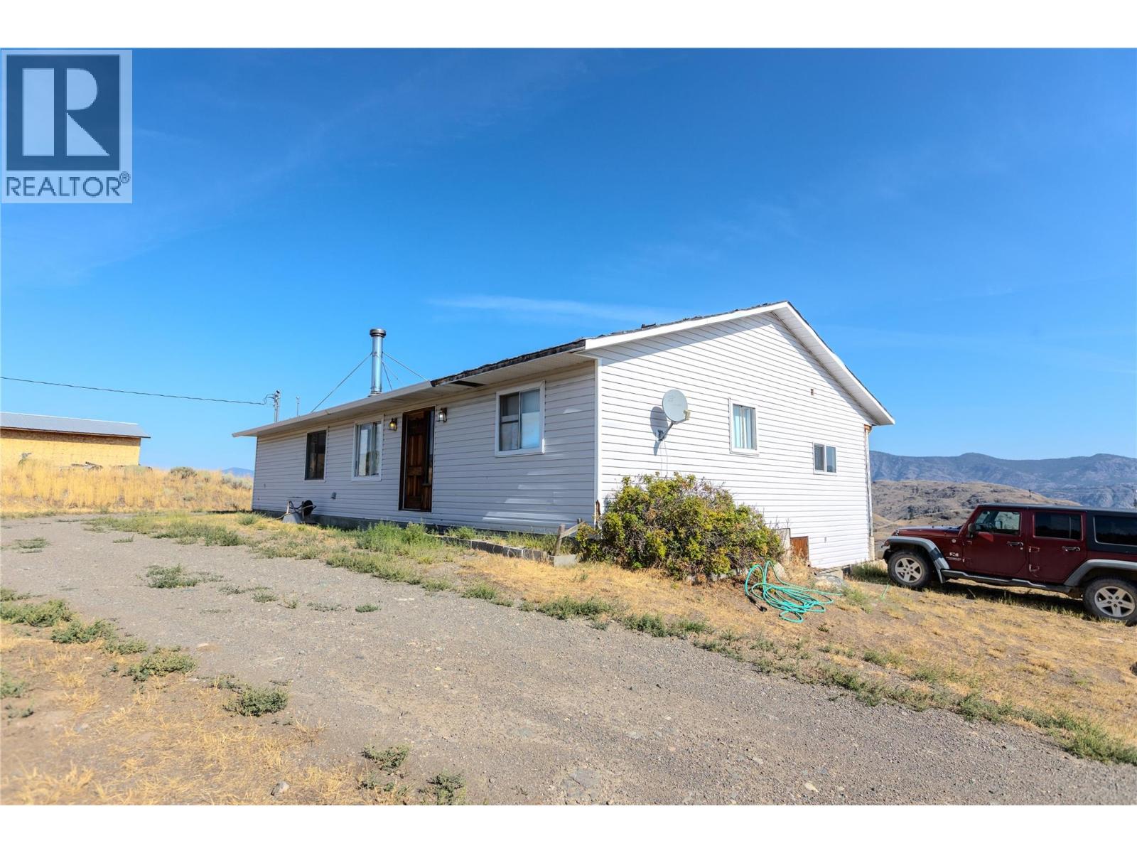 5589 Beaton Road, Kamloops, British Columbia  V1S 2A4 - Photo 10 - 10381342