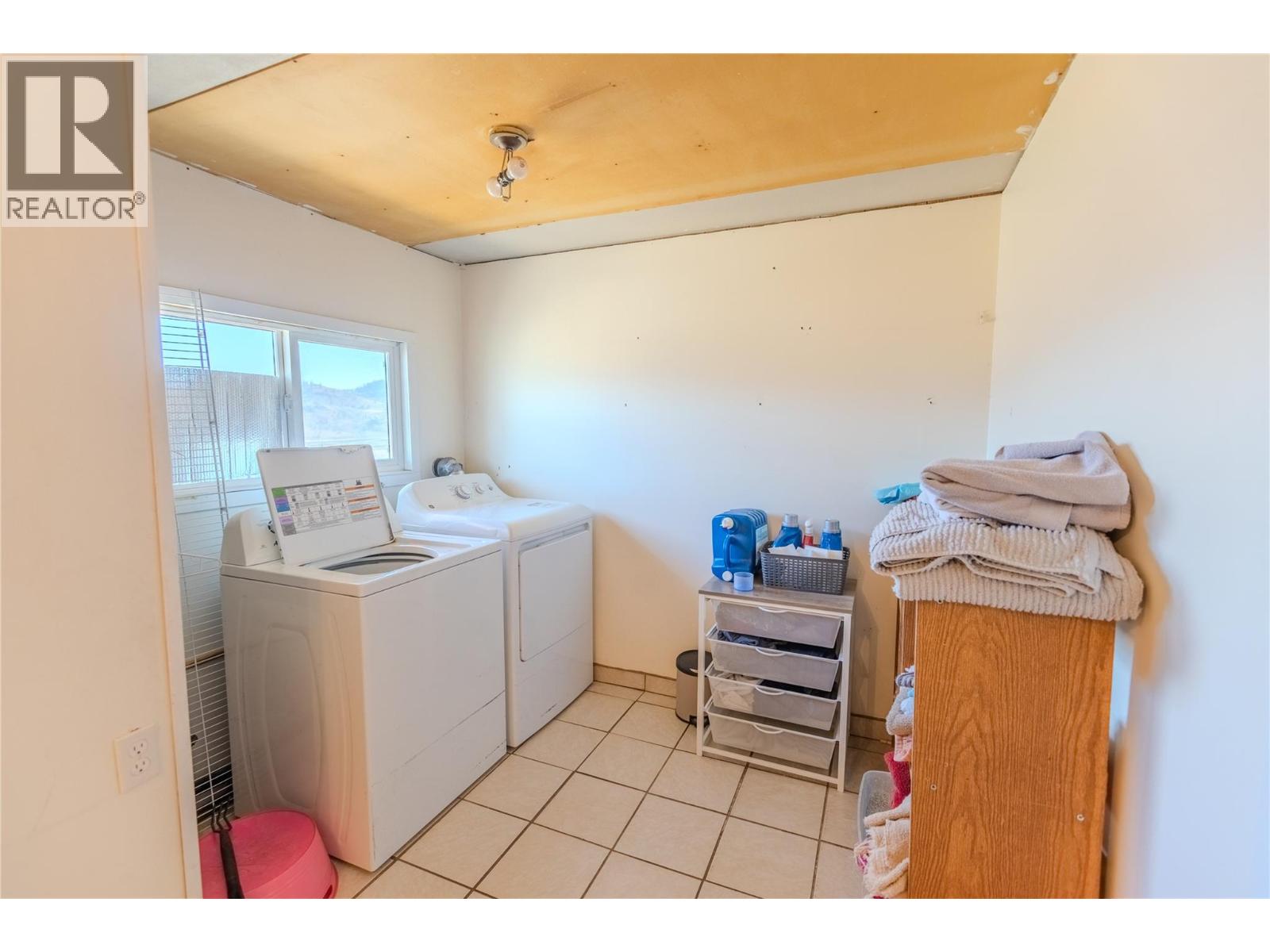 5589 Beaton Road, Kamloops, British Columbia  V1S 2A4 - Photo 25 - 10381342