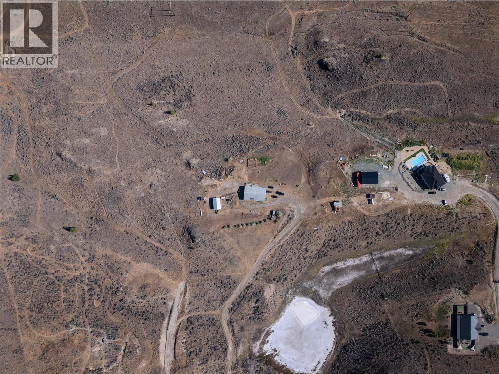 5589 Beaton Road, Kamloops, British Columbia  V1S 2A4 - Photo 4 - 10381342