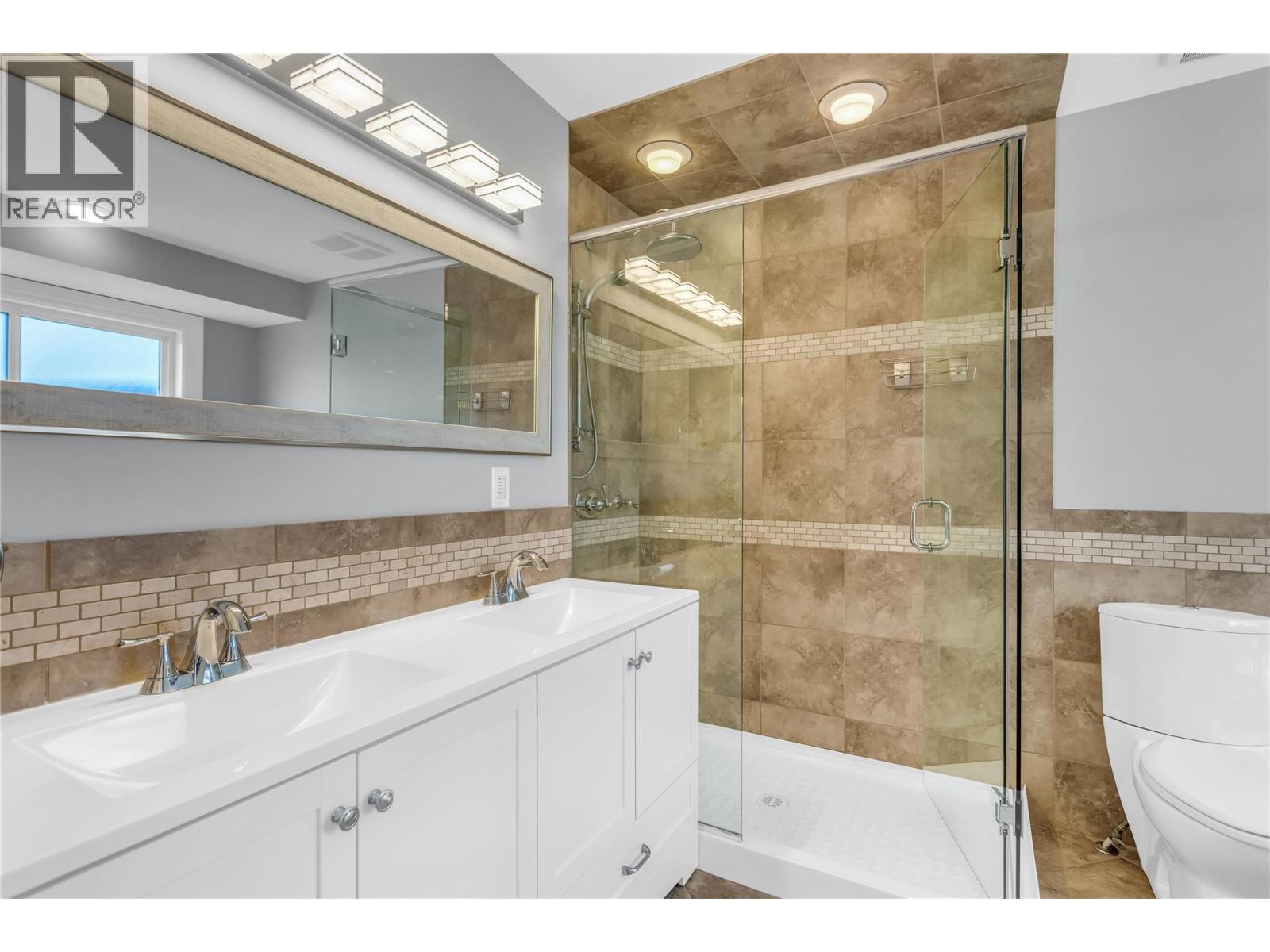 3350 Larkspur Court, Kelowna, British Columbia  V1W 4E4 - Photo 39 - 10381299