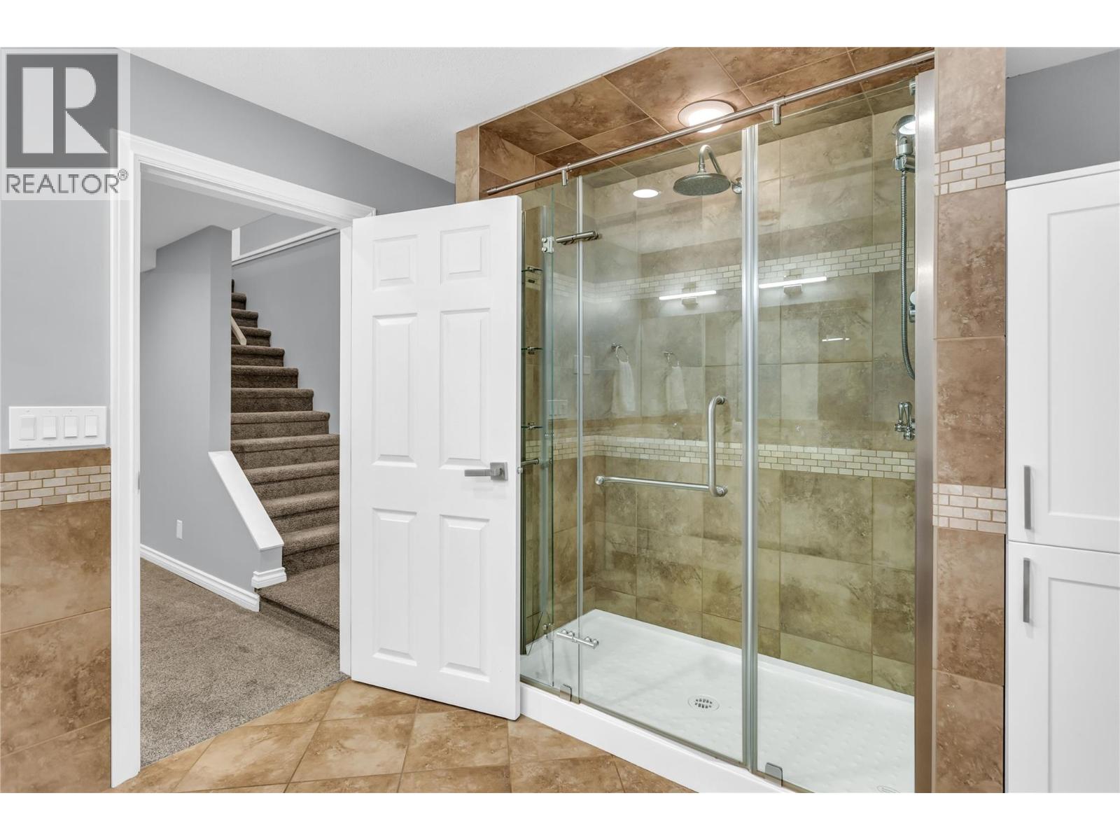 3350 Larkspur Court, Kelowna, British Columbia  V1W 4E4 - Photo 53 - 10381299