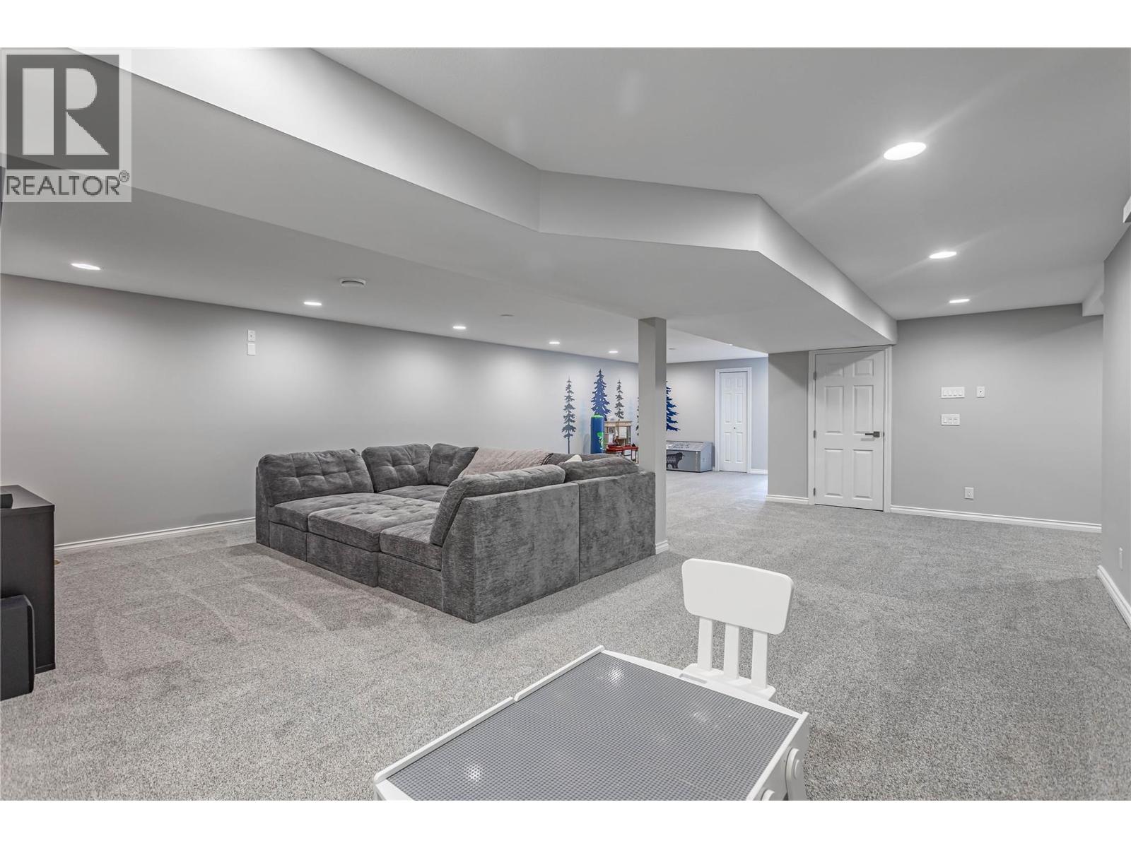 3350 Larkspur Court, Kelowna, British Columbia  V1W 4E4 - Photo 58 - 10381299