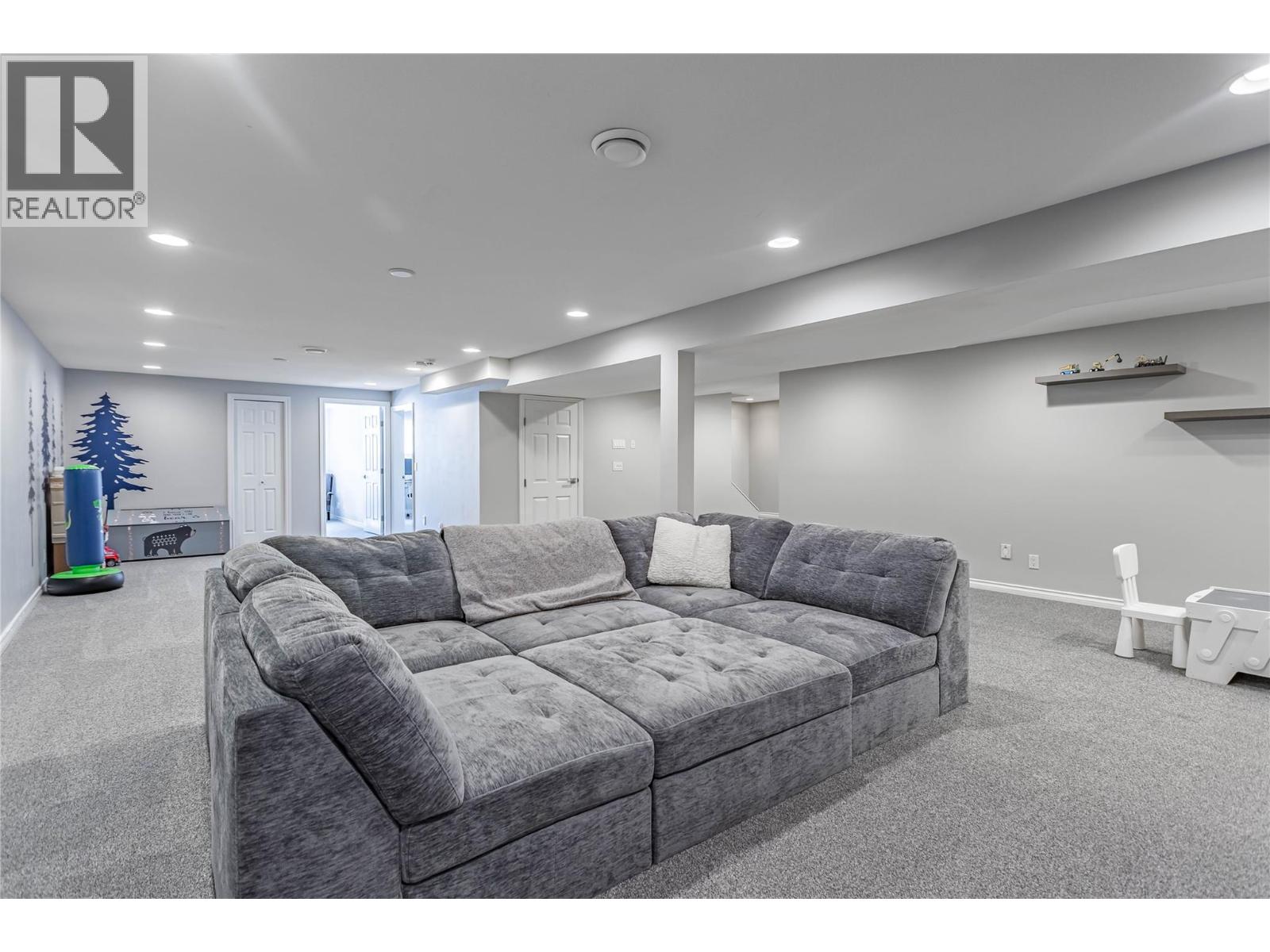 3350 Larkspur Court, Kelowna, British Columbia  V1W 4E4 - Photo 59 - 10381299