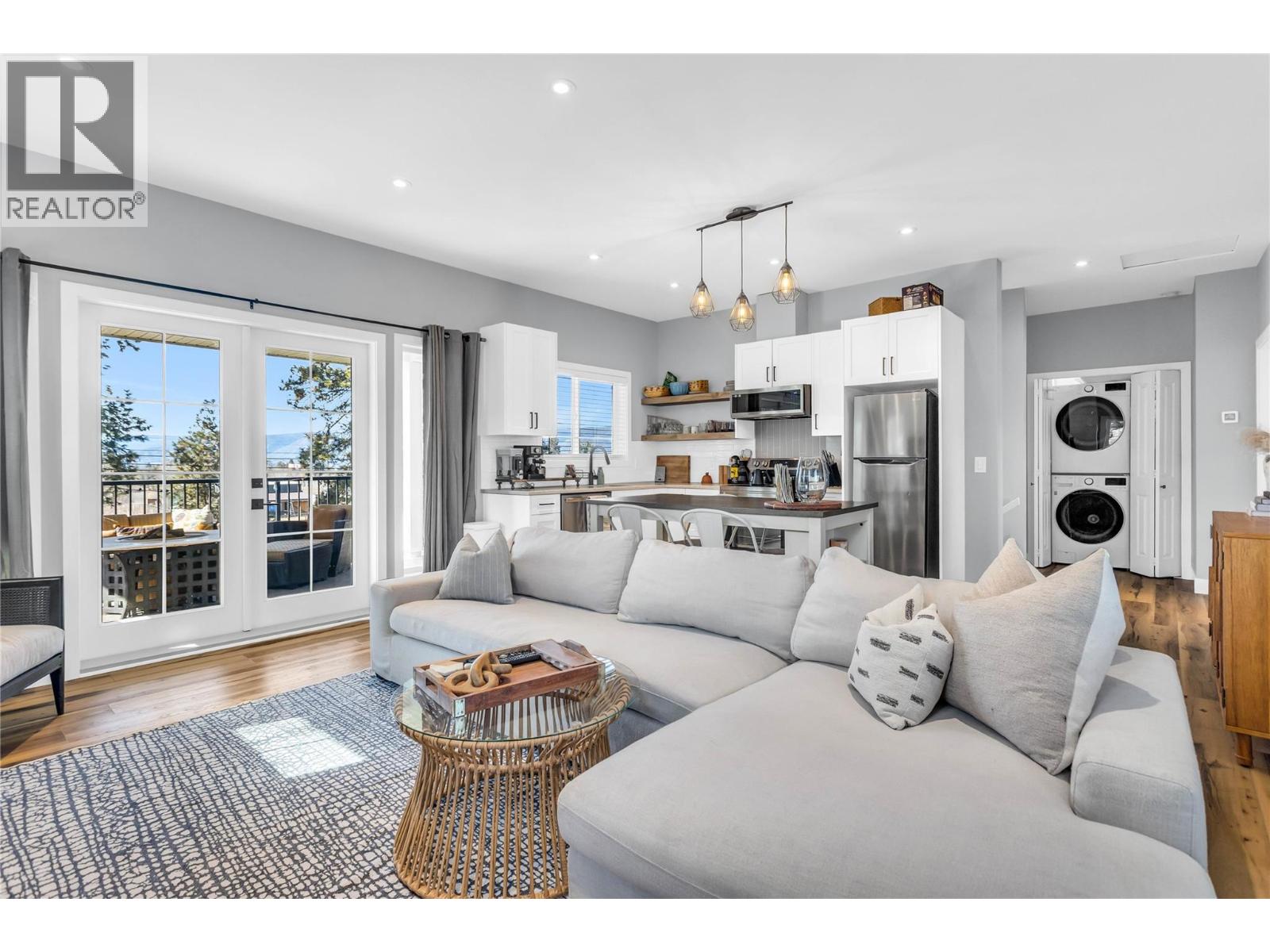 3350 Larkspur Court, Kelowna, British Columbia  V1W 4E4 - Photo 86 - 10381299