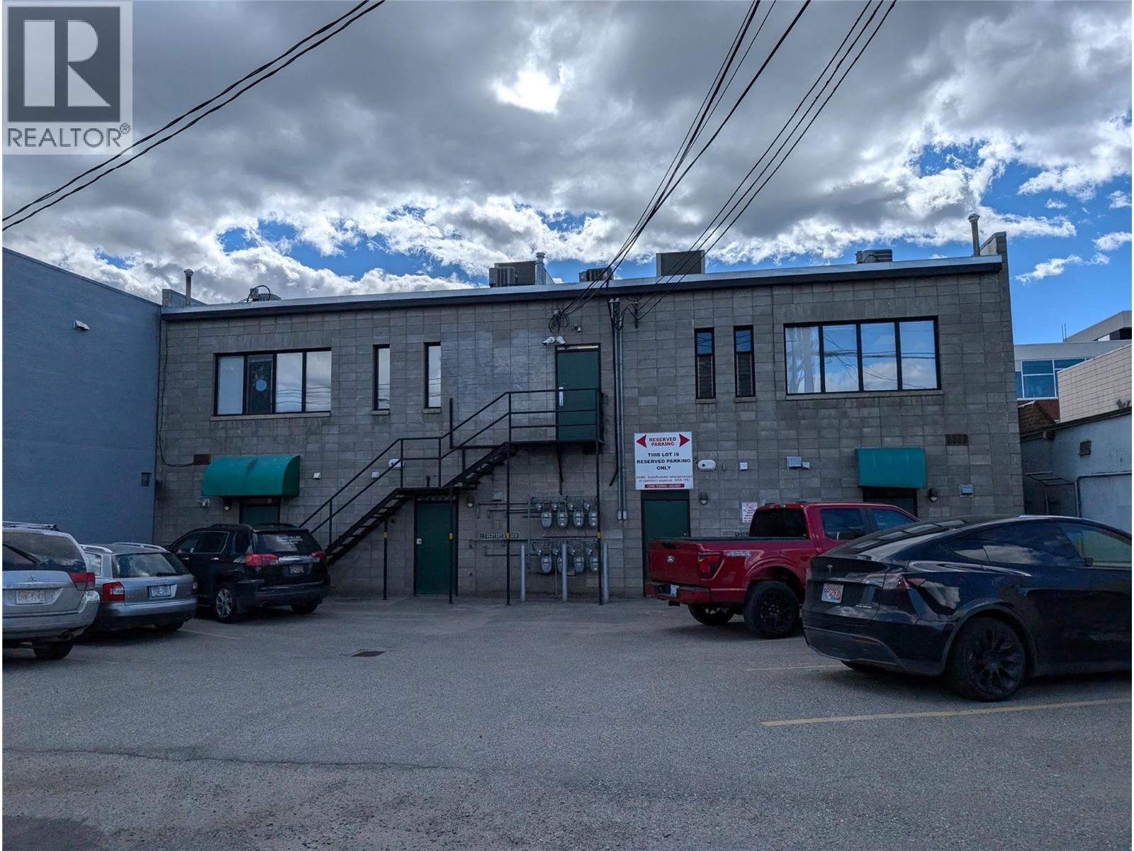 3105 31 Avenue Unit# F, Vernon, British Columbia  V1T 2G9 - Photo 2 - 10381099