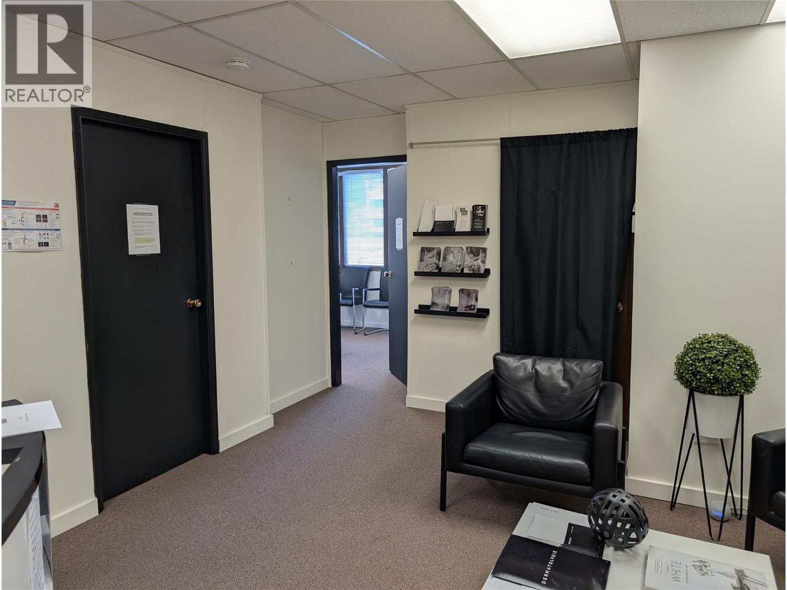 3105 31 Avenue Unit# F, Vernon, British Columbia  V1T 2G9 - Photo 4 - 10381099