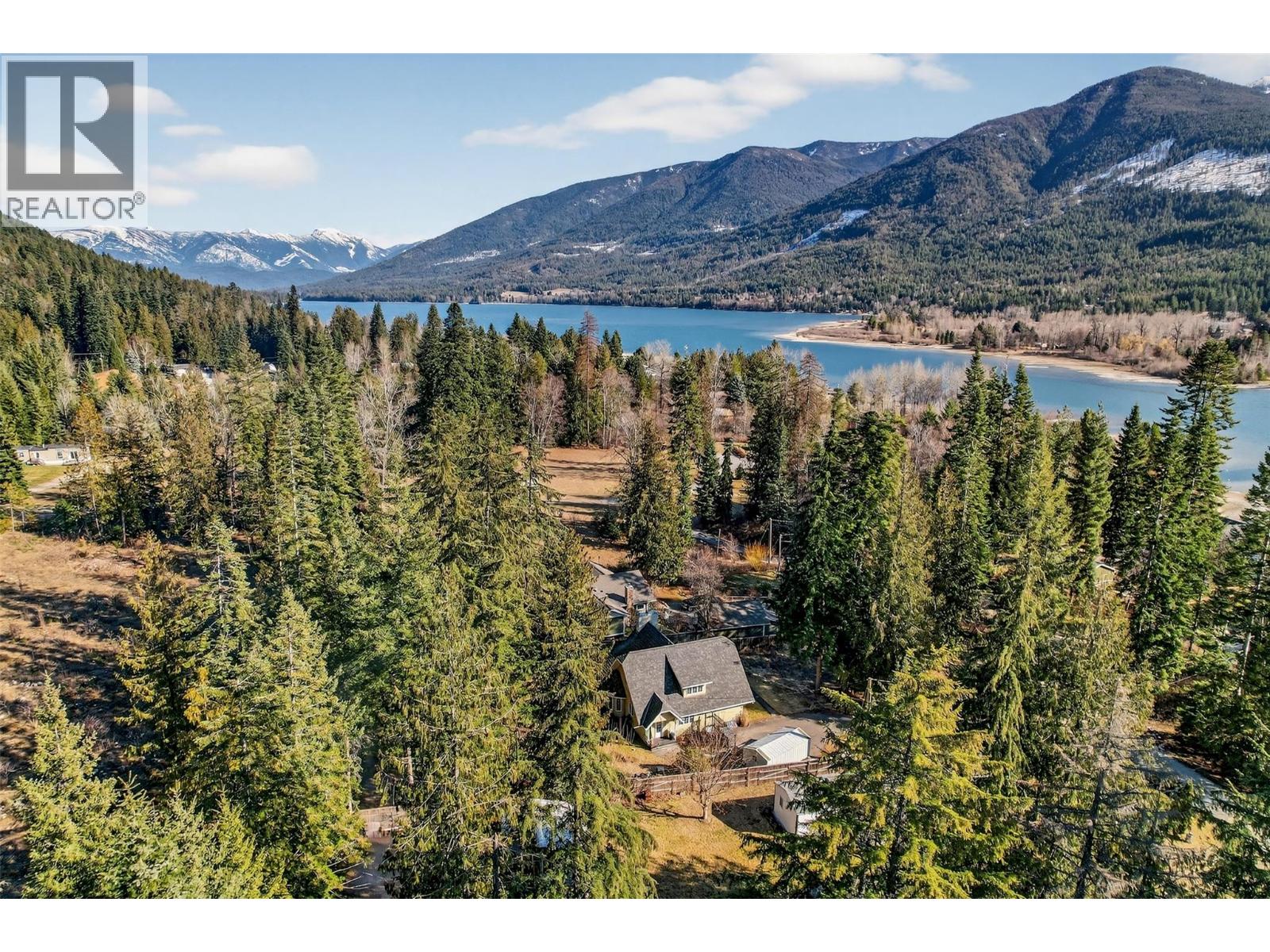 6119 Pippers Lane, Nelson, British Columbia  V1L 6P5 - Photo 3 - 10377334