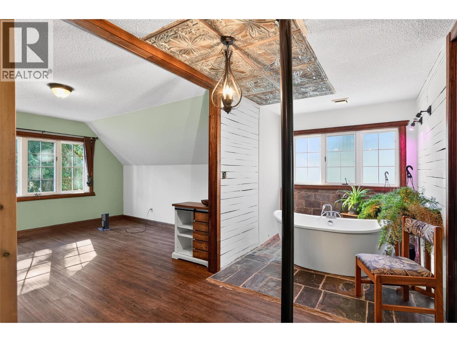 6119 Pippers Lane, Nelson, British Columbia  V1L 6P5 - Photo 45 - 10377334