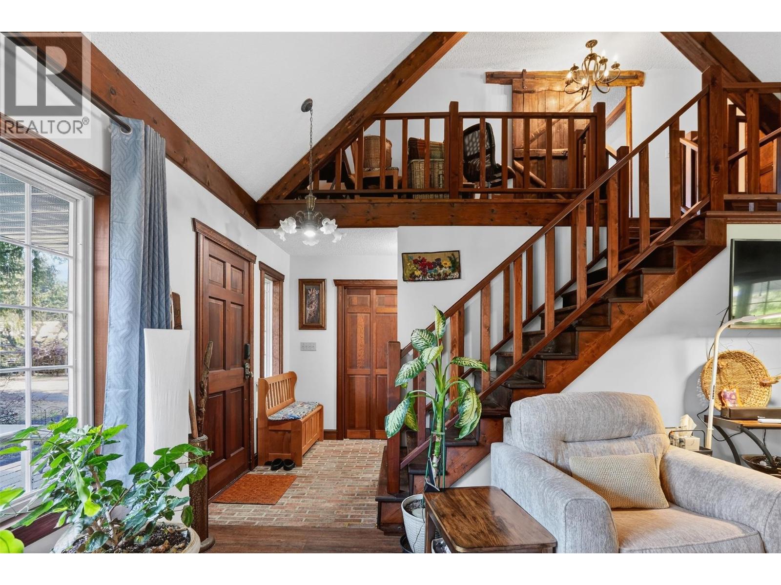 6119 Pippers Lane, Nelson, British Columbia  V1L 6P5 - Photo 7 - 10377334