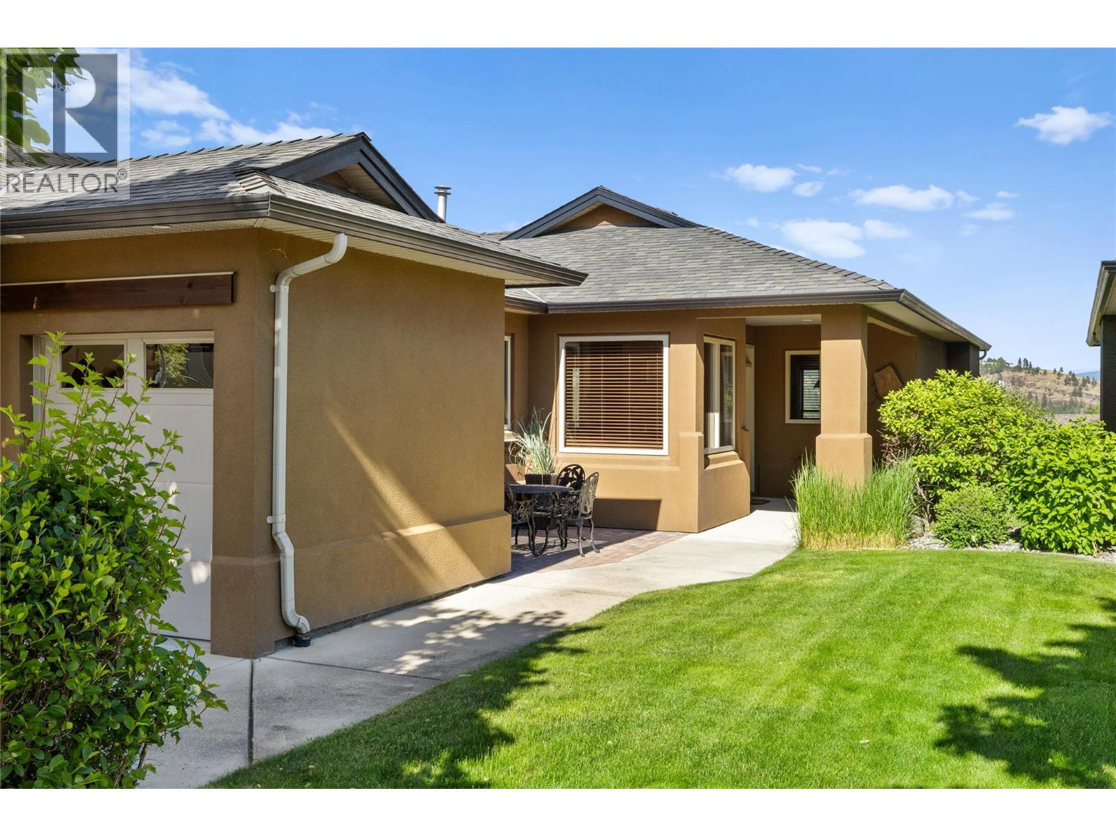 3694 Sonoma Pines Drive, Westbank, British Columbia  V4T 2Y2 - Photo 3 - 10381014