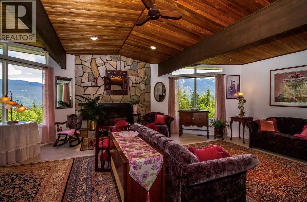 2180 Clough Road, Revelstoke, British Columbia  V0E 2S0 - Photo 15 - 10381334