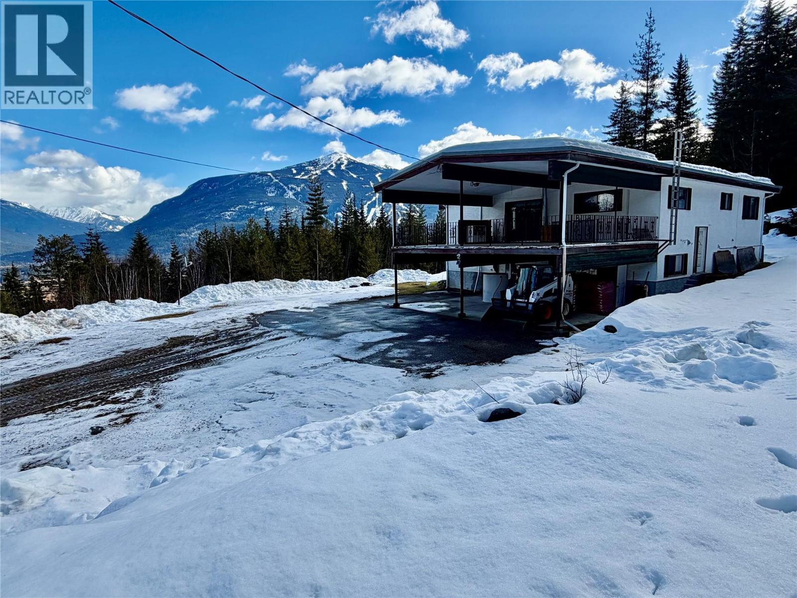 2180 Clough Road, Revelstoke, British Columbia  V0E 2S0 - Photo 9 - 10381334