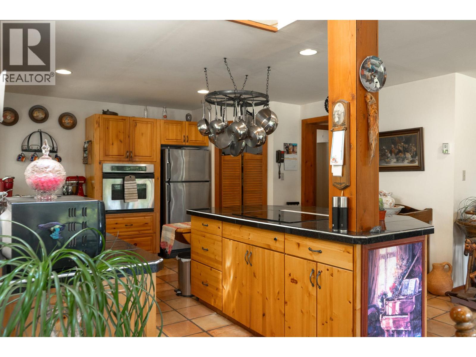 702 Forner Road, Lister, British Columbia  V0B 1G2 - Photo 44 - 10381321