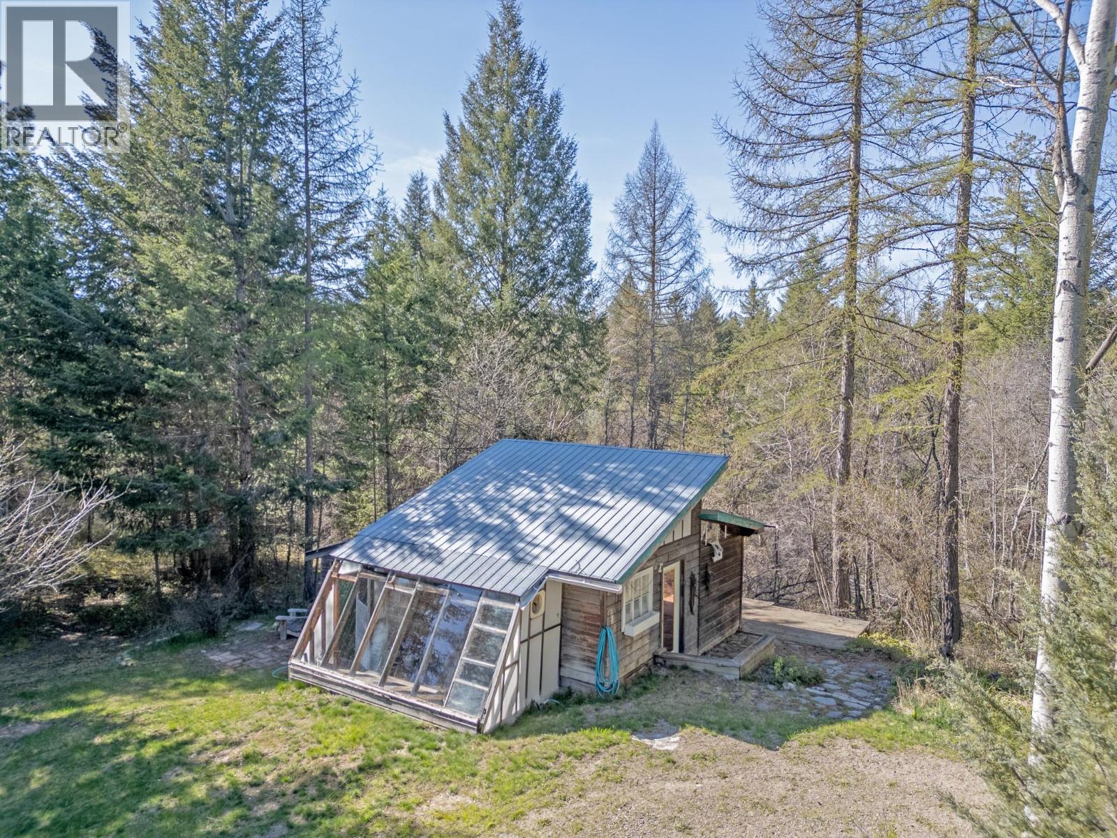 702 Forner Road, Lister, British Columbia  V0B 1G2 - Photo 5 - 10381321