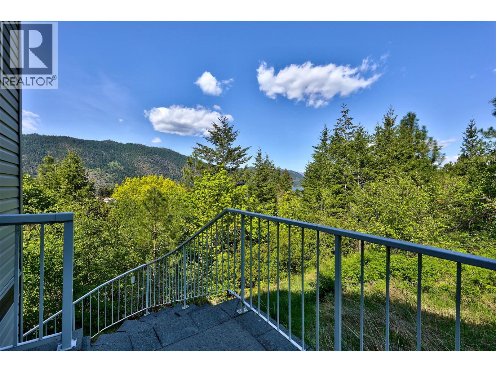 1170 Montgomery Place, Chase, British Columbia  V0E 1M0 - Photo 32 - 10381170