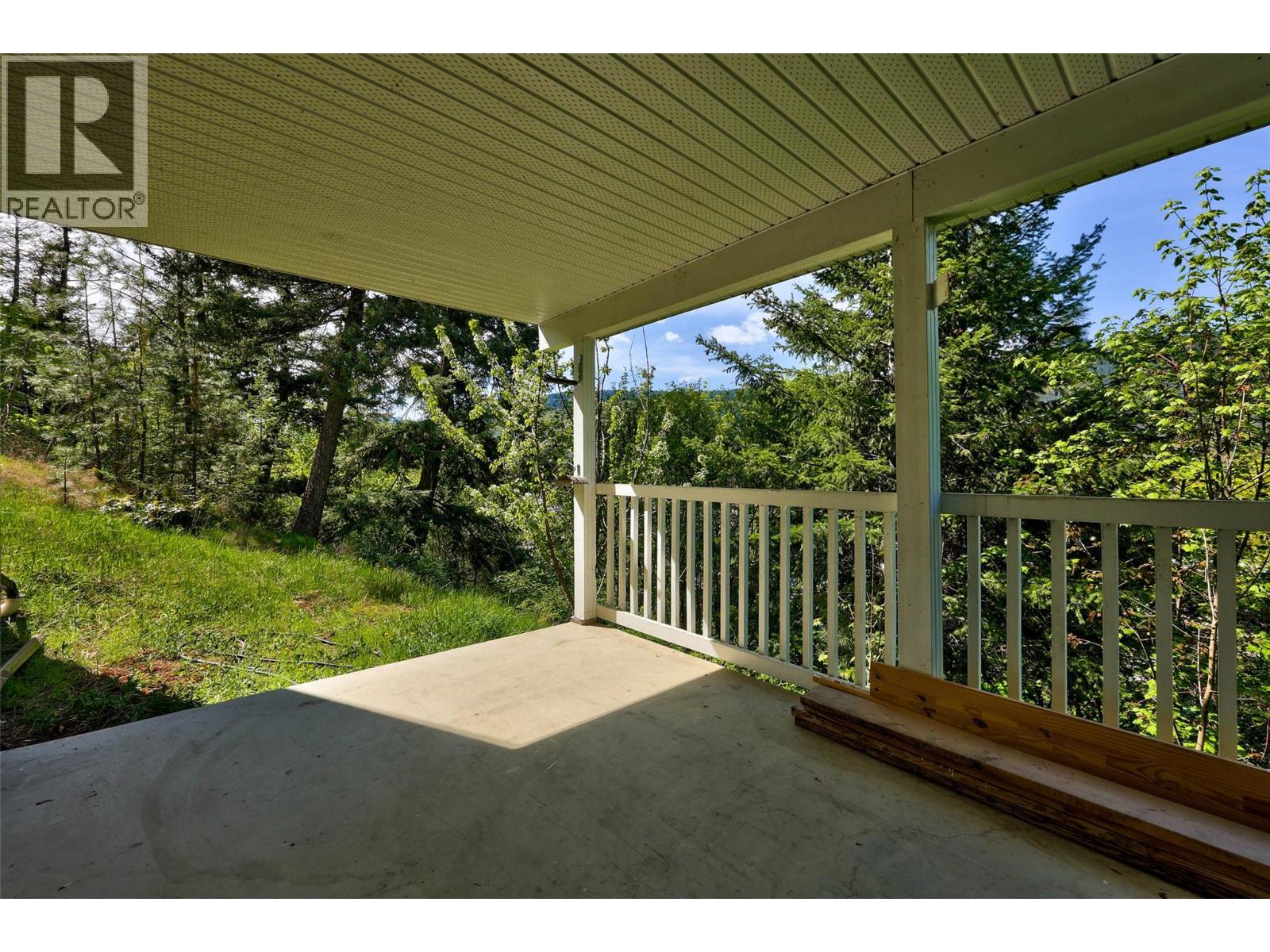 1170 Montgomery Place, Chase, British Columbia  V0E 1M0 - Photo 38 - 10381170