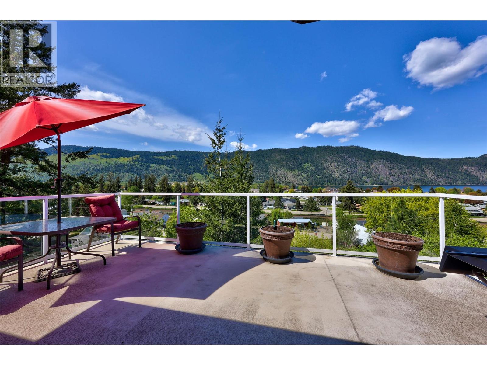 1170 Montgomery Place, Chase, British Columbia  V0E 1M0 - Photo 6 - 10381170