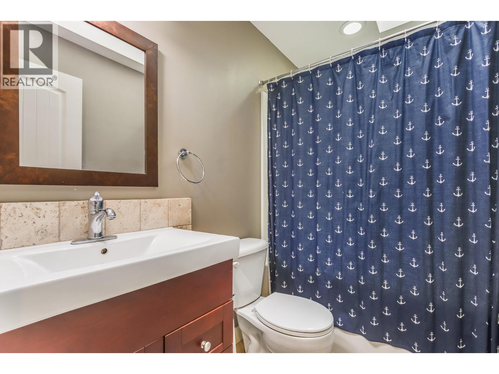 2061 Bernau Court, Lake Country, British Columbia  V4M 2M7 - Photo 12 - 10369824