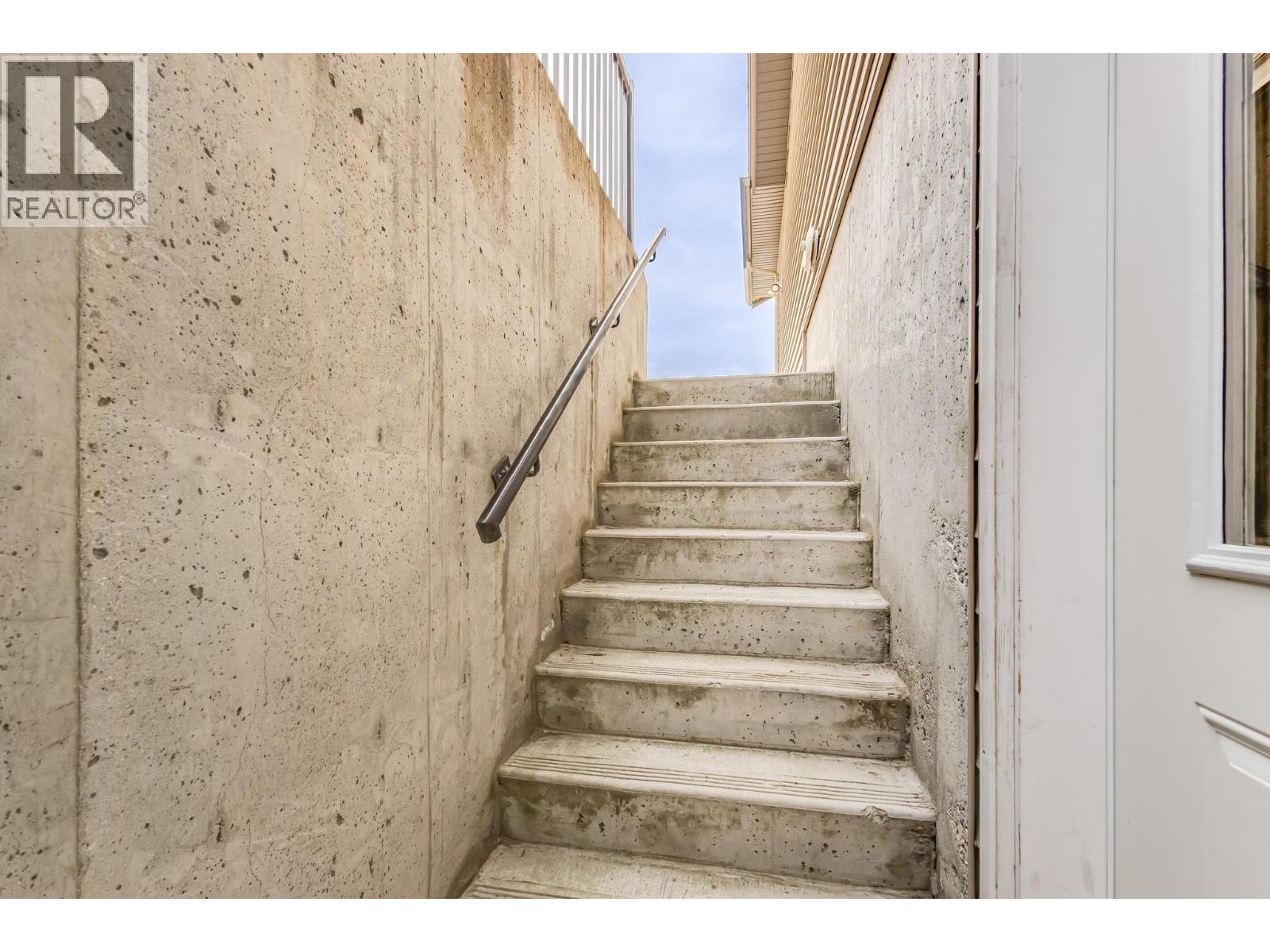 2061 Bernau Court, Lake Country, British Columbia  V4M 2M7 - Photo 43 - 10369824