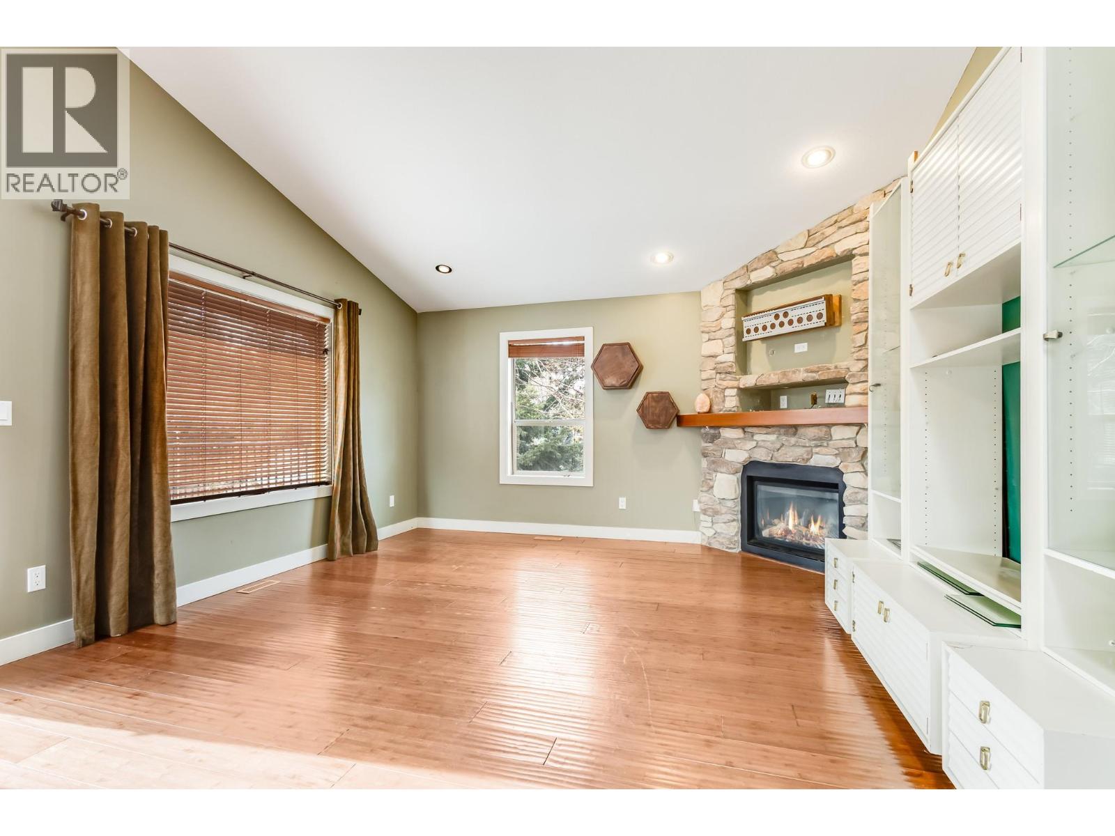 2061 Bernau Court, Lake Country, British Columbia  V4M 2M7 - Photo 6 - 10369824