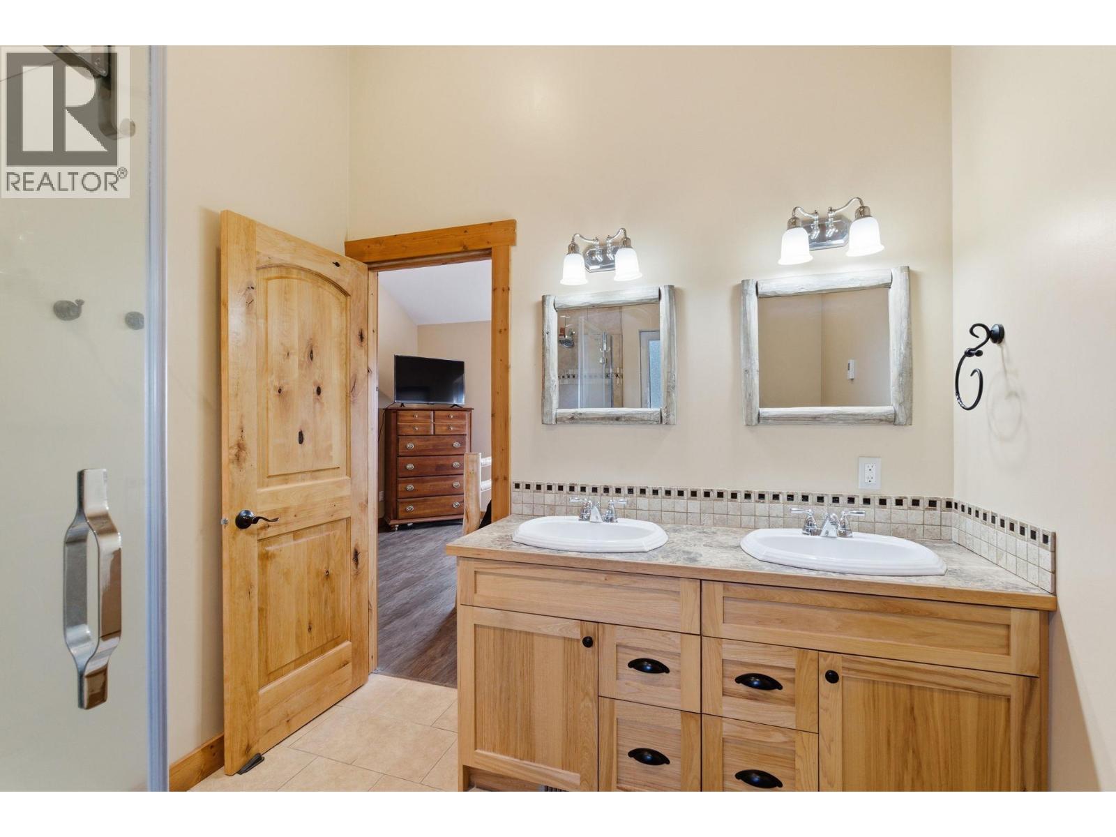 601 Raven Hill Road, Osoyoos, British Columbia  V0H 1V6 - Photo 37 - 10381325