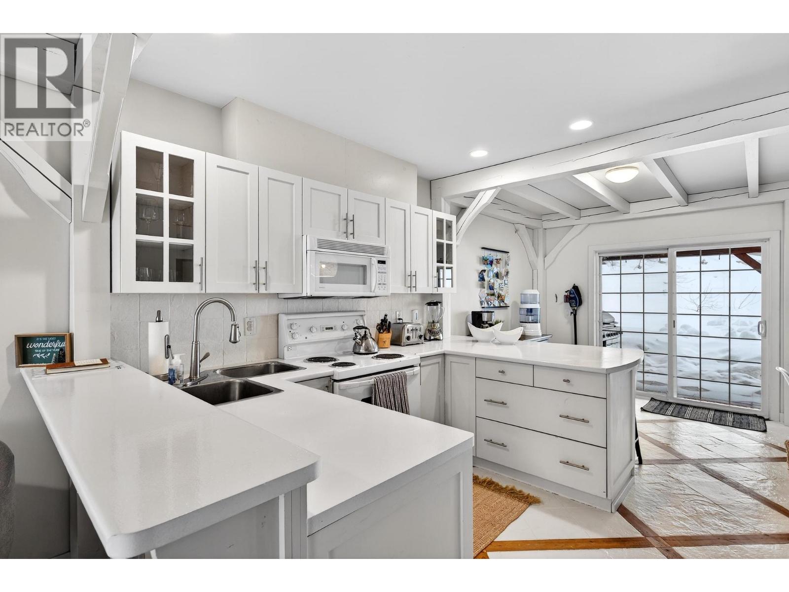 220 Kettleview Road Unit# 13, Big White, British Columbia  V1P 1P3 - Photo 8 - 10381316