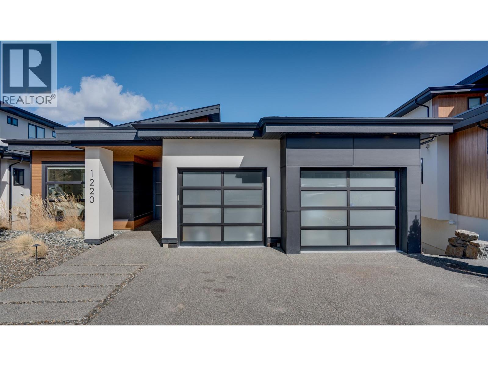 1220 Ponds Avenue, Kelowna, British Columbia  V1W 5N1 - Photo 1 - 10381282