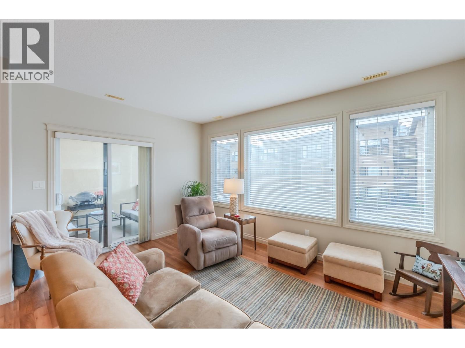 3311 Wilson Street Unit# 304, Penticton, British Columbia  V2A 8J3 - Photo 3 - 10380953