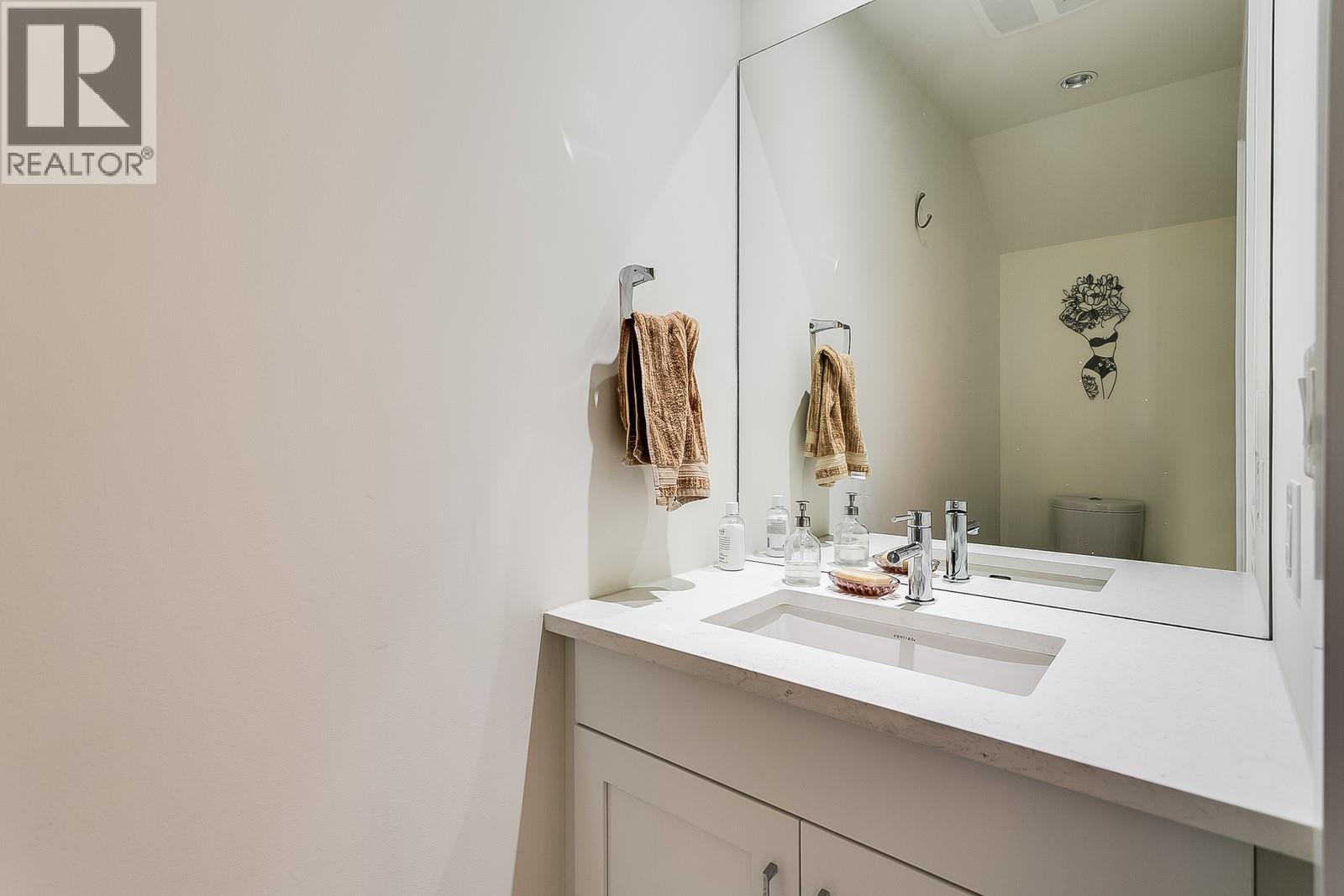 3030 Pandosy Street Unit# 318, Kelowna, British Columbia  V1Y 0C4 - Photo 15 - 10380782