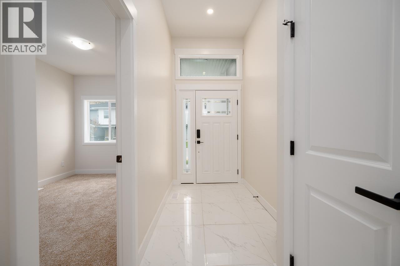 1900 Ord Road Unit# 22, Kamloops, British Columbia  V2B 0B6 - Photo 2 - 10381326