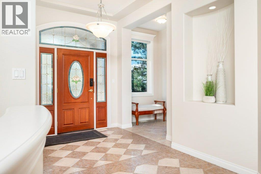 13713 Ponderosa Way, Coldstream, British Columbia  V1B 1A2 - Photo 5 - 10381182