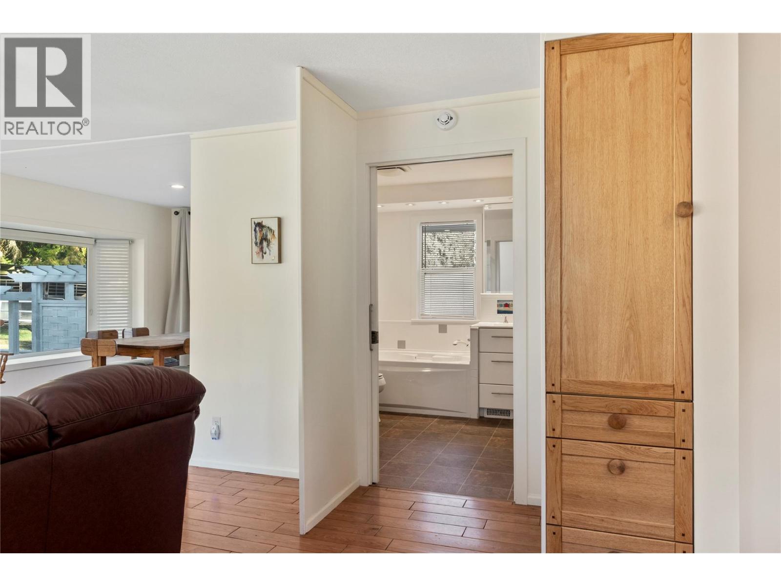 4091 10 Avenue Se, Salmon Arm, British Columbia  V1E 1W7 - Photo 14 - 10381154