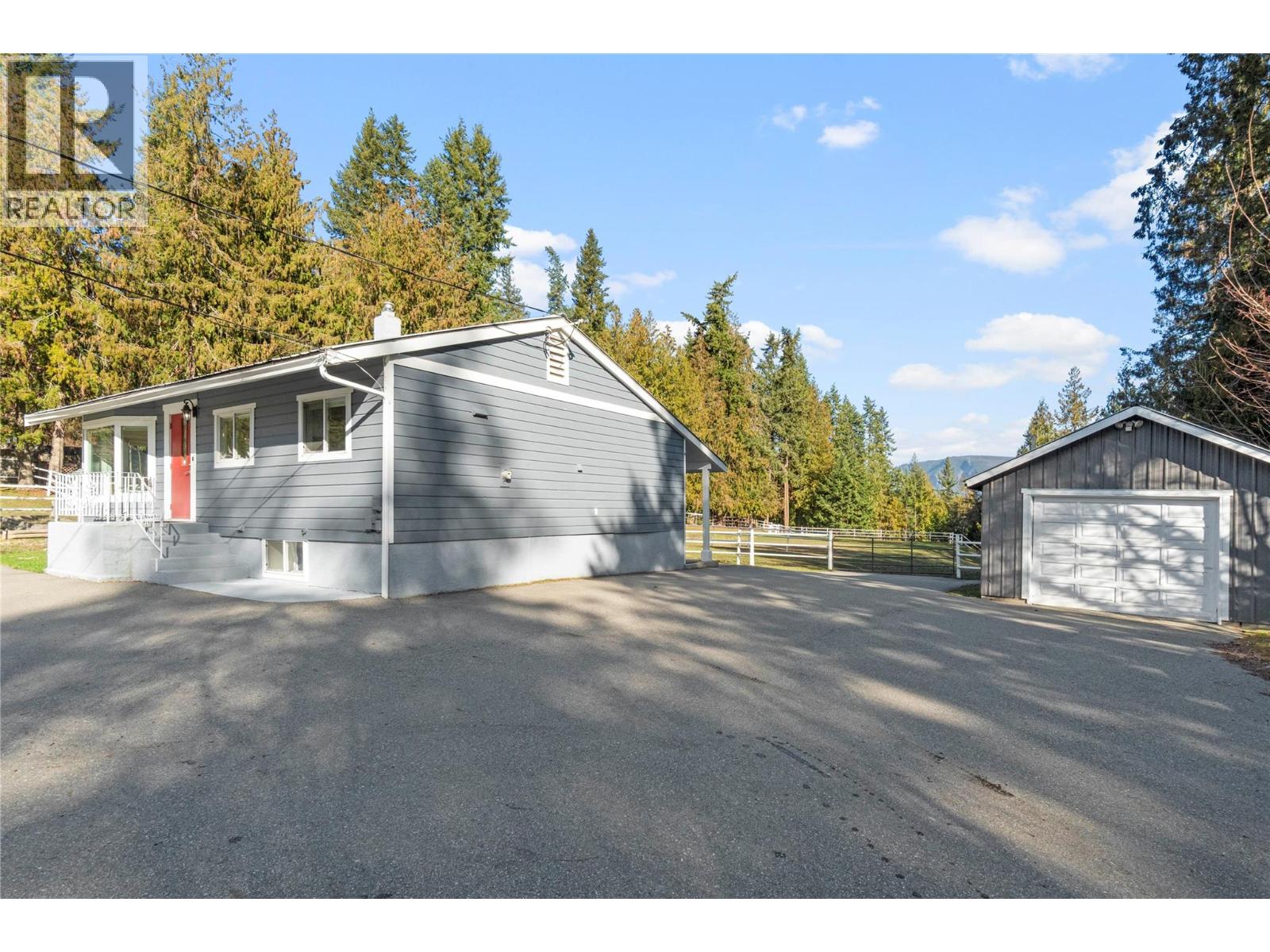 4091 10 Avenue Se, Salmon Arm, British Columbia  V1E 1W7 - Photo 31 - 10381154