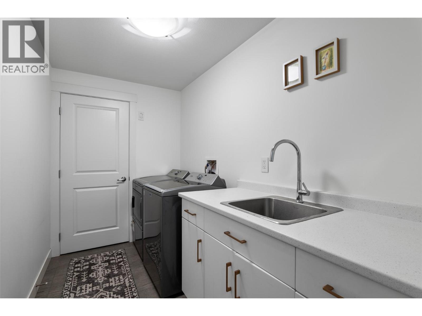 2355 Parkcrest Avenue, Kamloops, British Columbia  V2B 4Y2 - Photo 13 - 10381049