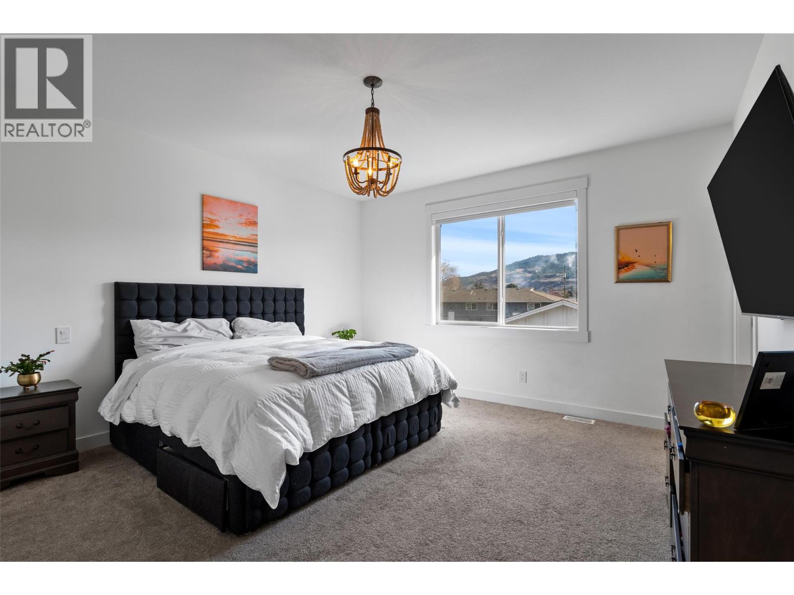 2355 Parkcrest Avenue, Kamloops, British Columbia  V2B 4Y2 - Photo 8 - 10381049