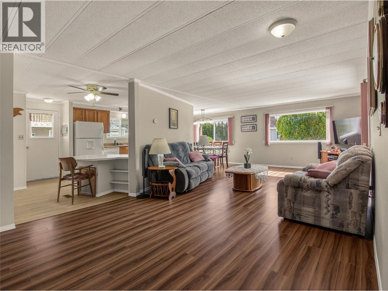 321 Yorkton Avenue Unit# 176, Penticton, British Columbia  V2A 3V6 - Photo 4 - 10380494