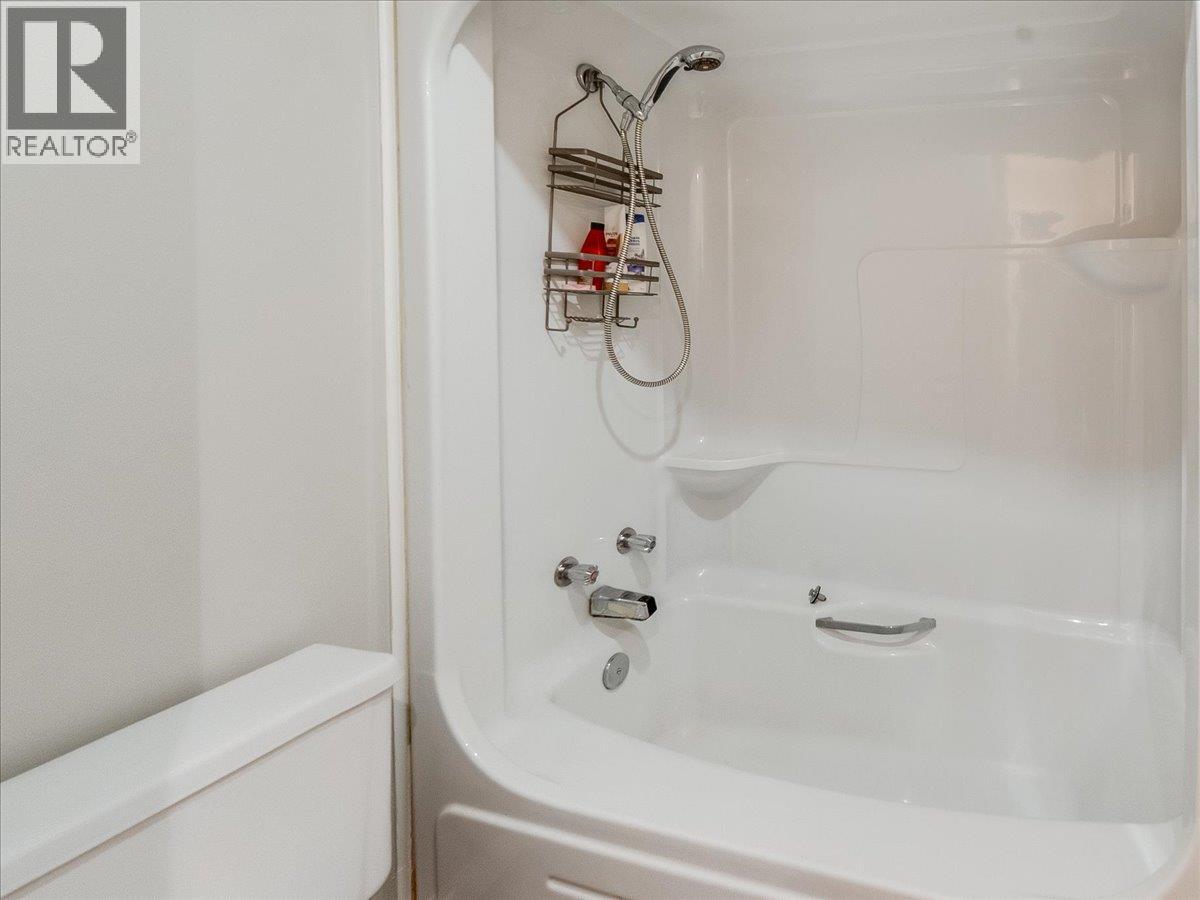 507 15th Avenue, Genelle, British Columbia  V0G 1G0 - Photo 34 - 10381402