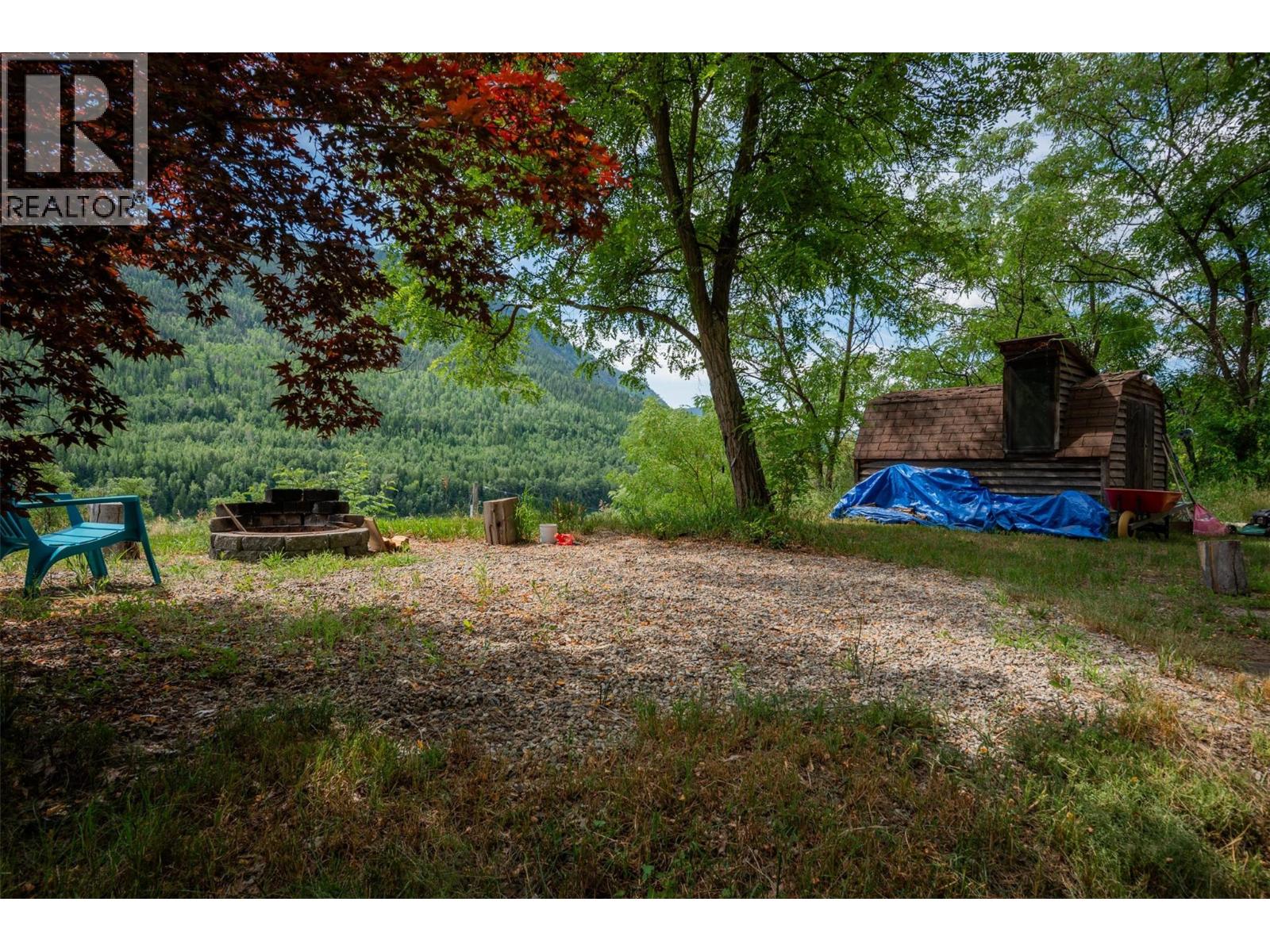 507 15th Avenue, Genelle, British Columbia  V0G 1G0 - Photo 72 - 10381402