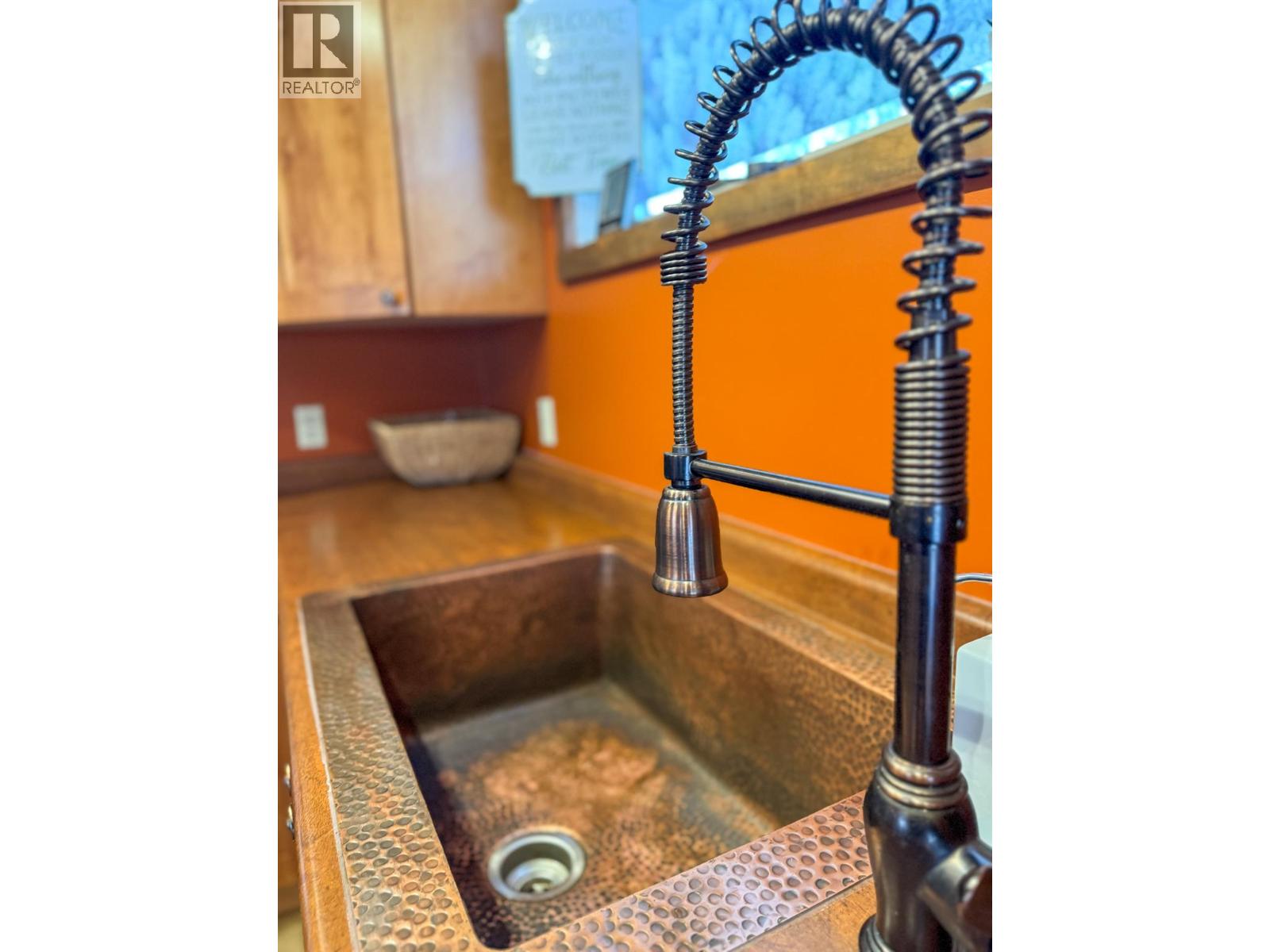 5405 Dutch Creek Road, Dutch Creek, British Columbia  V0B 1L2 - Photo 20 - 10381351